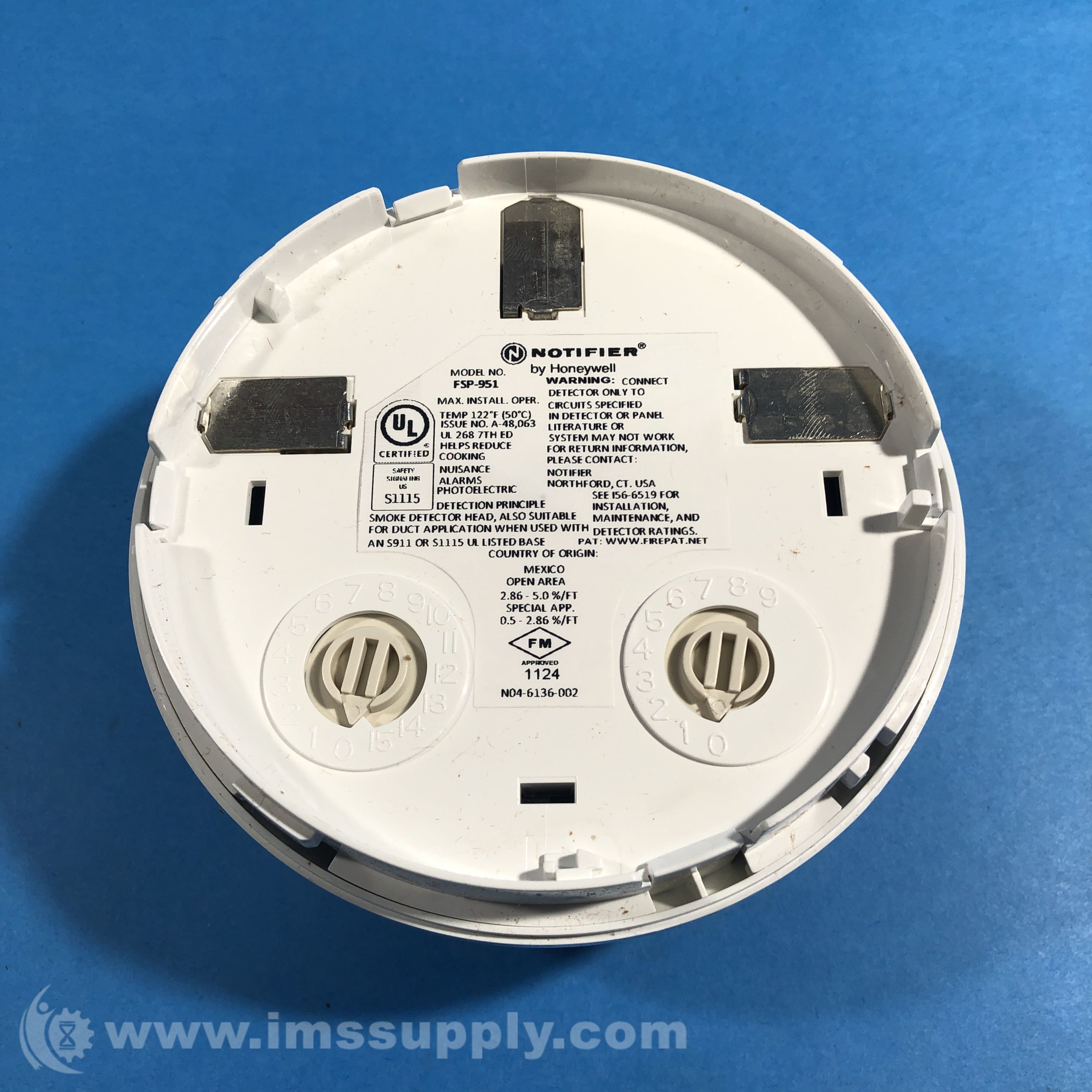 thumbnail interactive-video image 1 of Genuine Notifier FSP-951-IV Smoke Detector – Brand New In Box With Fast & Free Shipping 1 of 5