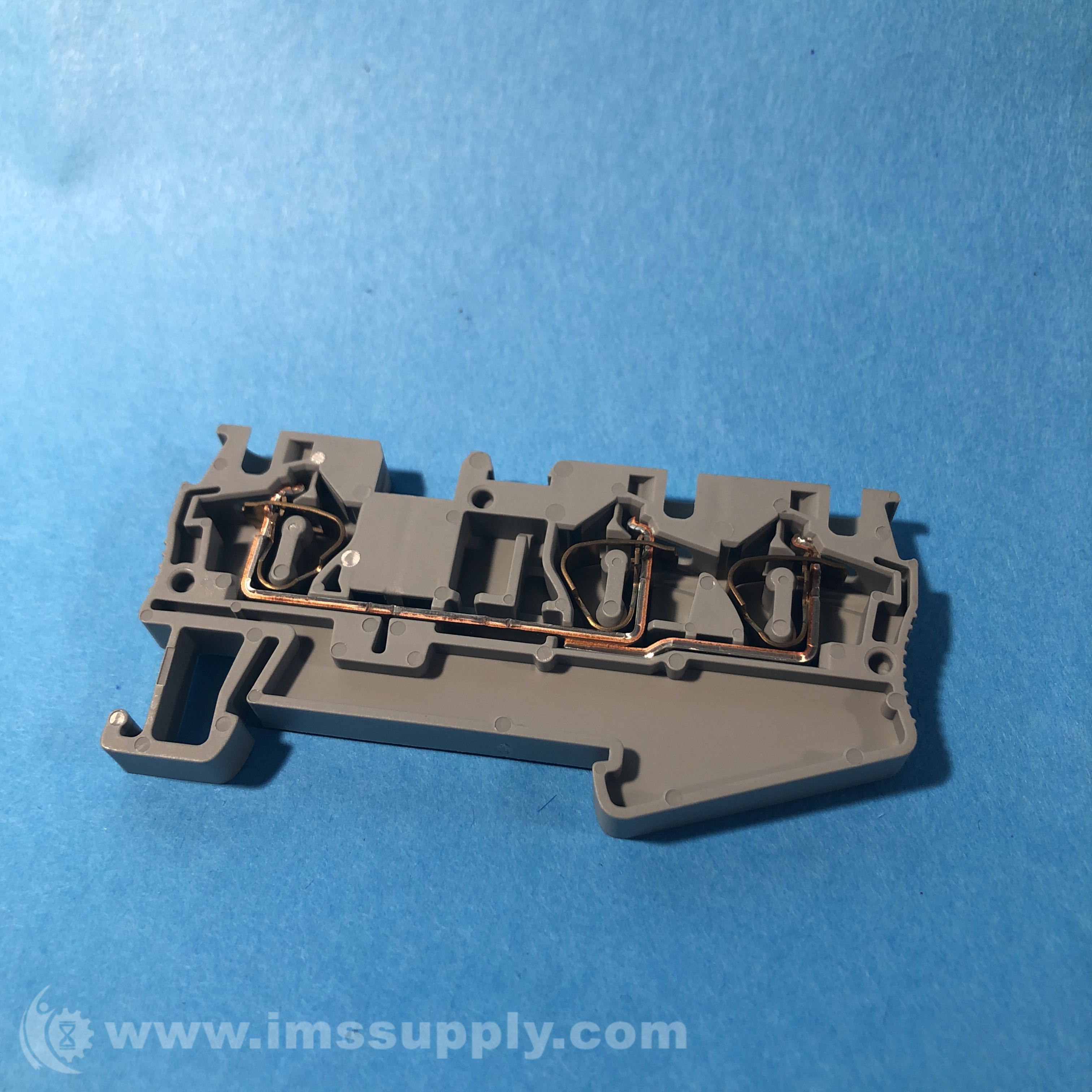 Idec BC1S4T Terminal Block, 600V, 30A IMS Supply