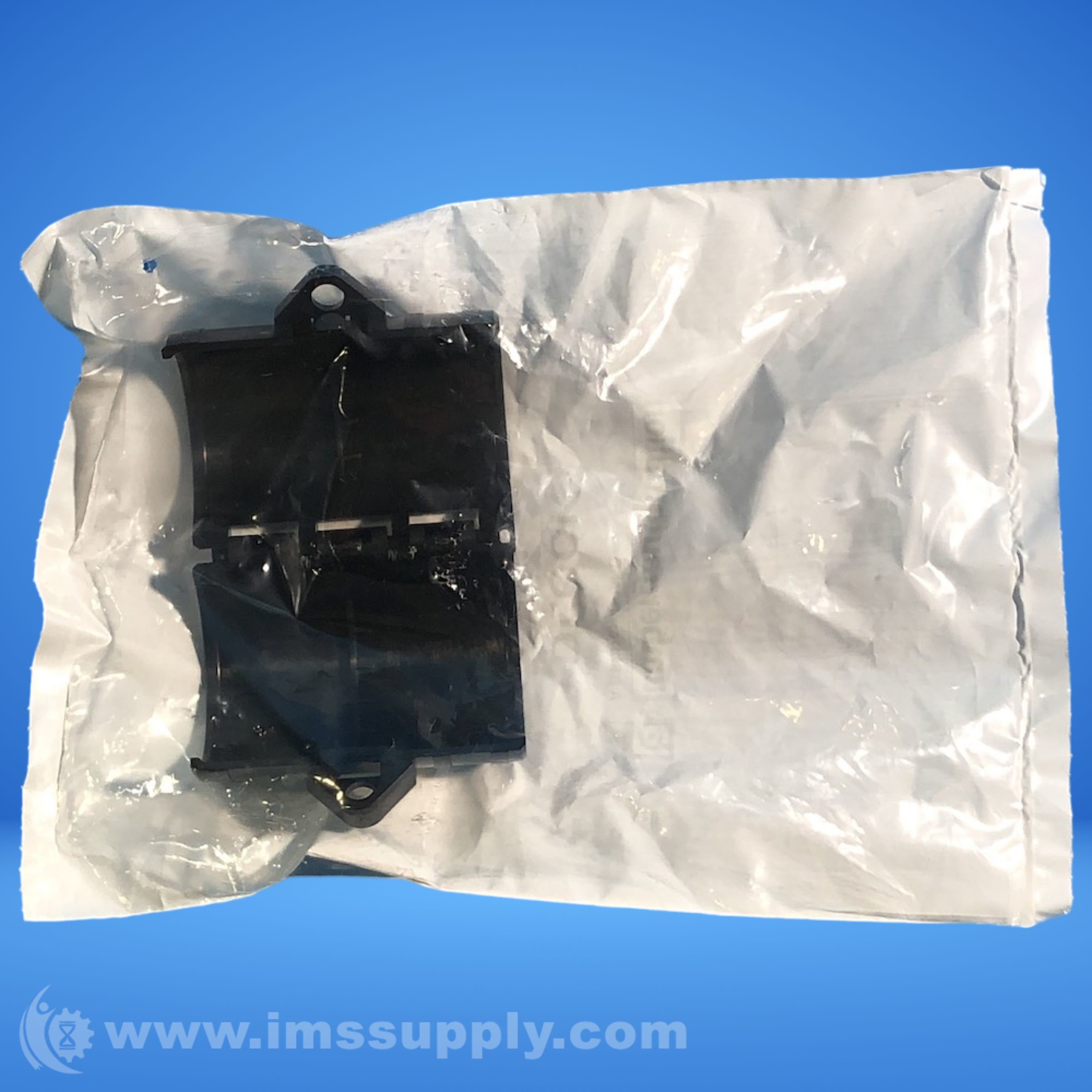 Lumberg Automation 511000390 DLOCK 1-3/8 Locking Shell Clamp - IMS Supply