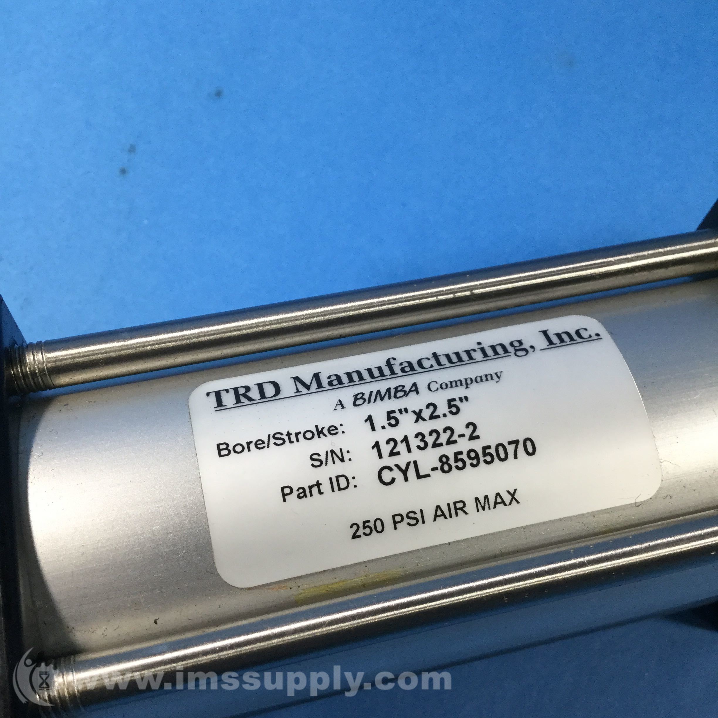 250PSI L1 NEW NO BOX * Details about   TRD MANUFACTURING 3-1/4" x 9" CYLINDER 06-06233 