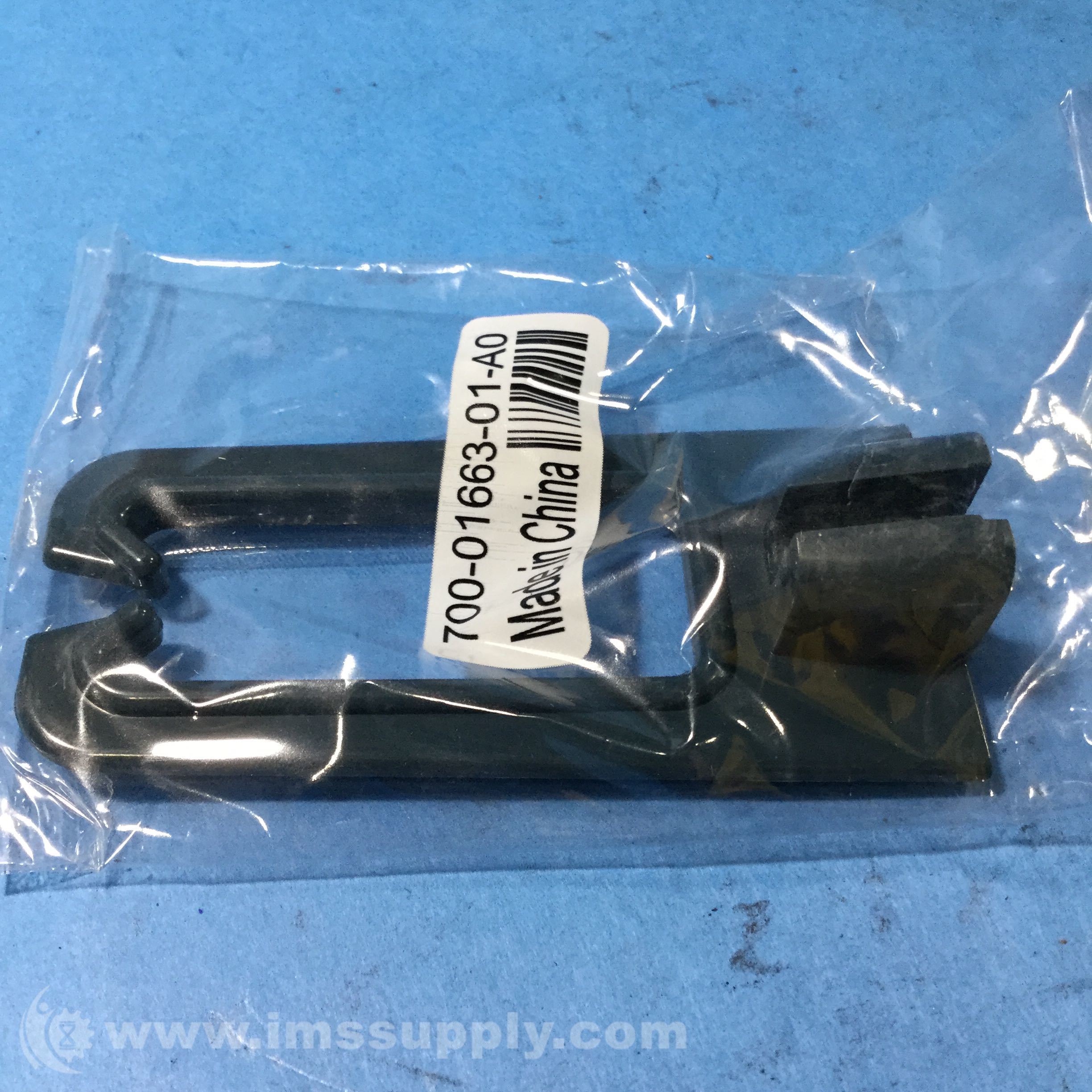 ★送料・関税込★Ader Error★Standic cable holder★ ☆送料・関税込☆Ader Error☆Standic MagSafe wallet