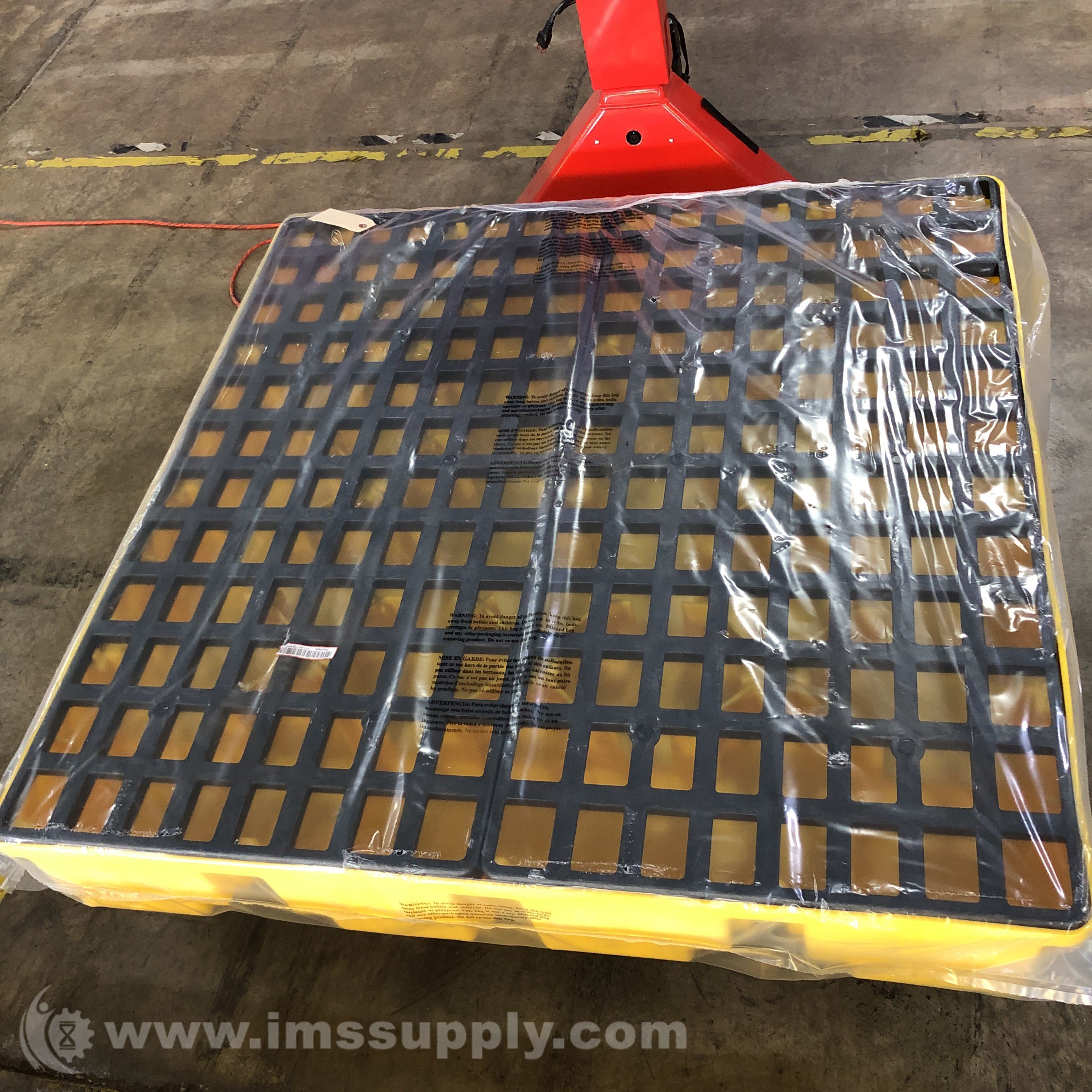 Eagle 1645 Spill Containment Pallet - IMS Supply