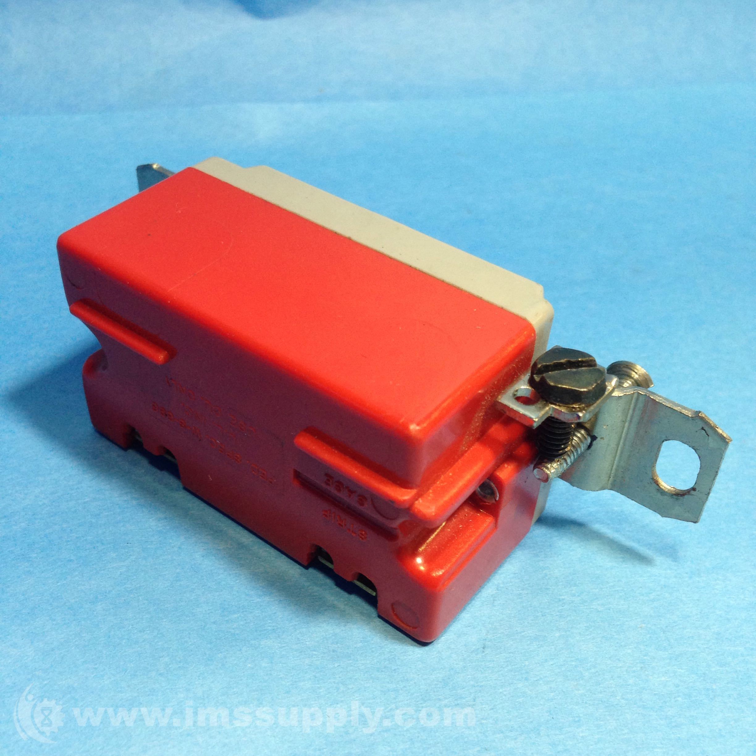 Hubbell 1200 3 Way Switch - IMS Supply