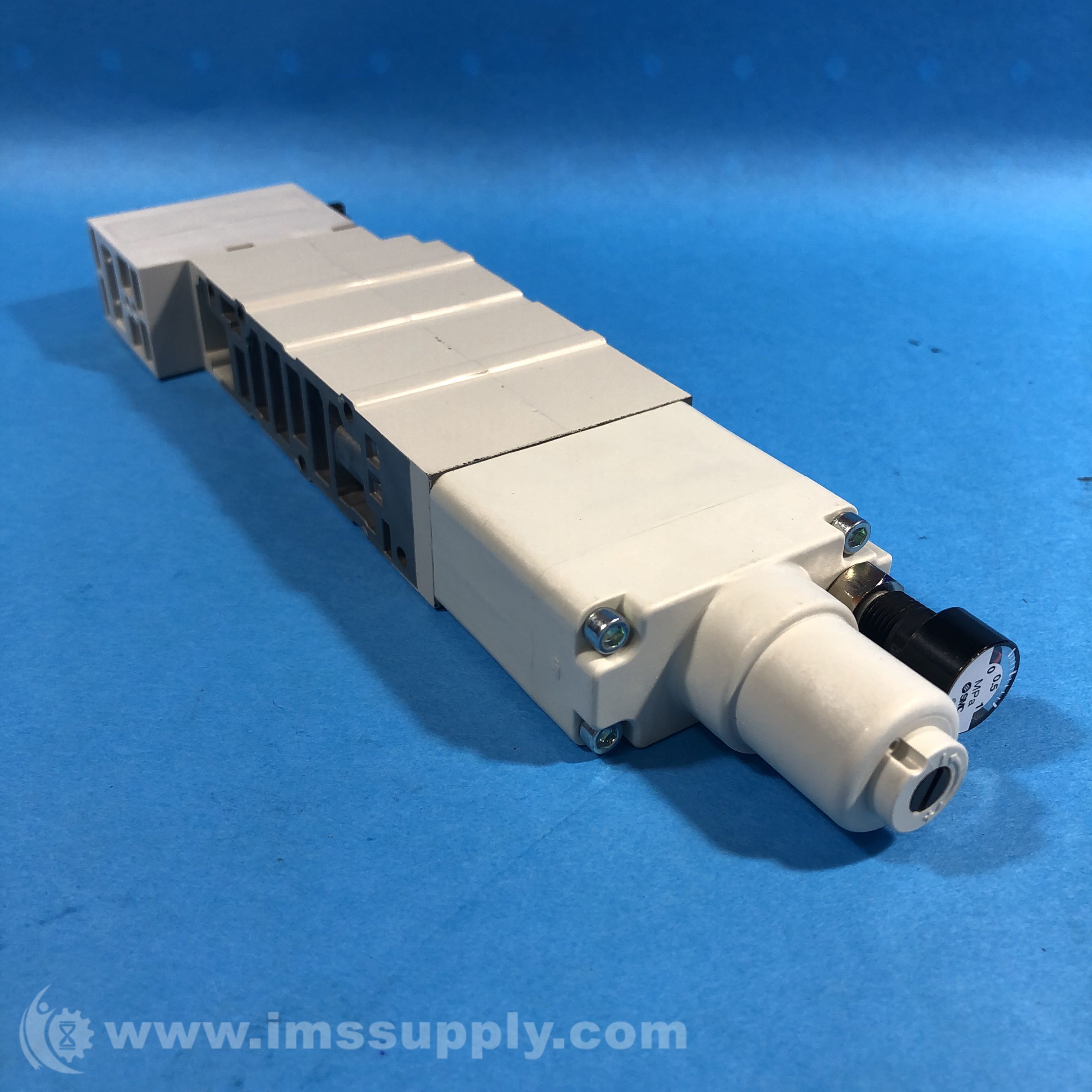 SMC ARBQ4000-00-B-1 Pneumatic Interface Regulator Valve - IMS Supply