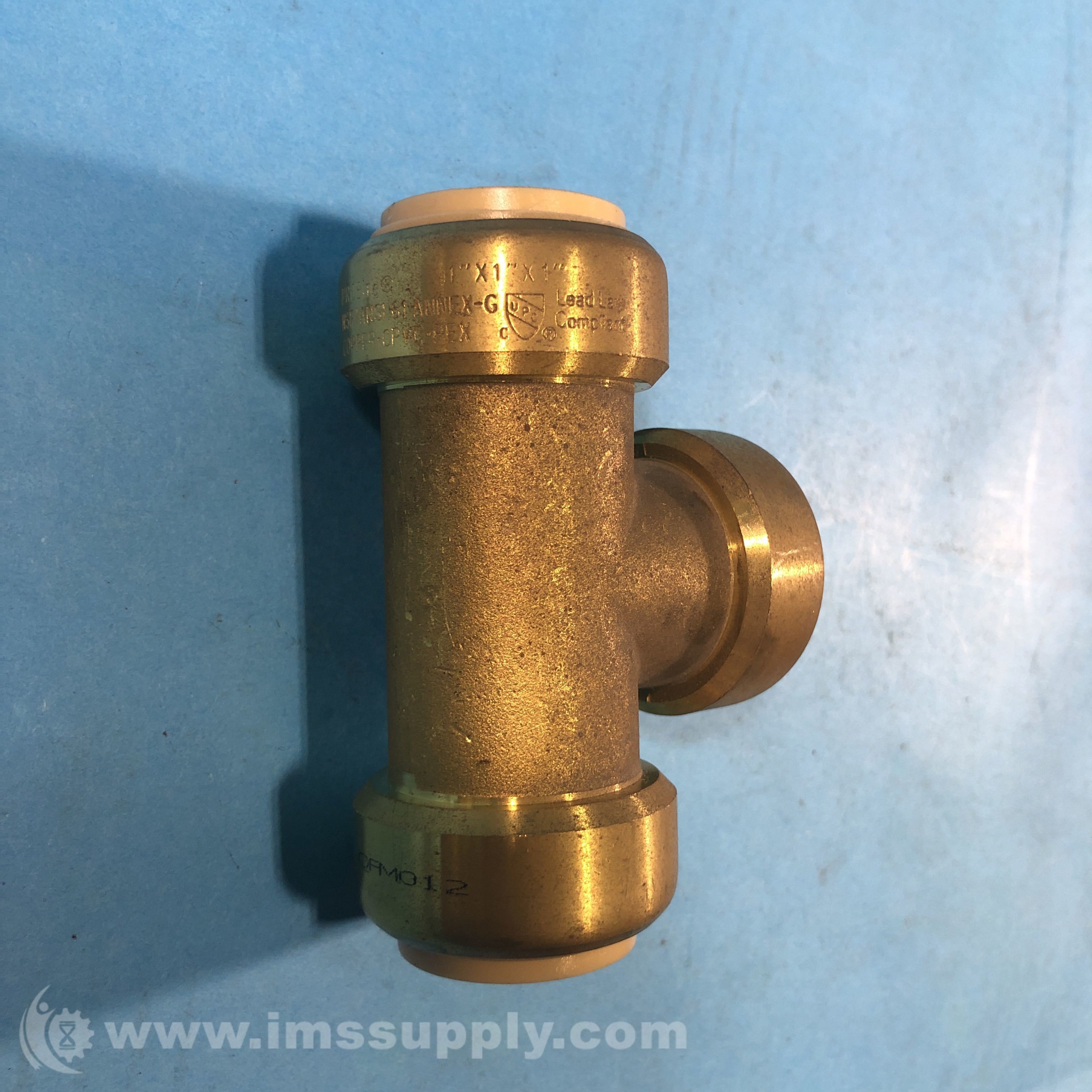 ProBite 1 inch x 1 inch x 1 inch Brass Pipe Tee Fitting - IMS Supply