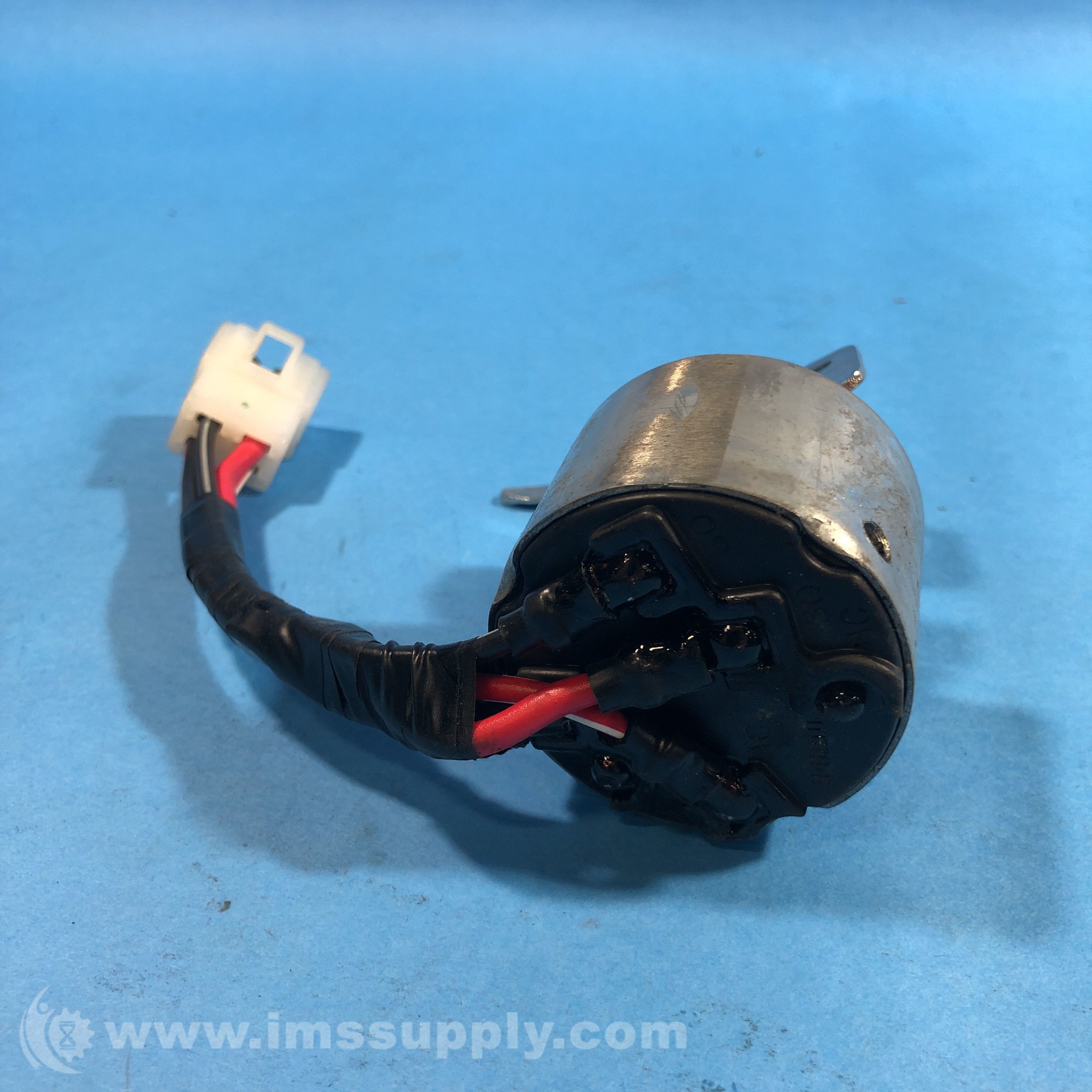 Original Kubota 6859168550 main image 0