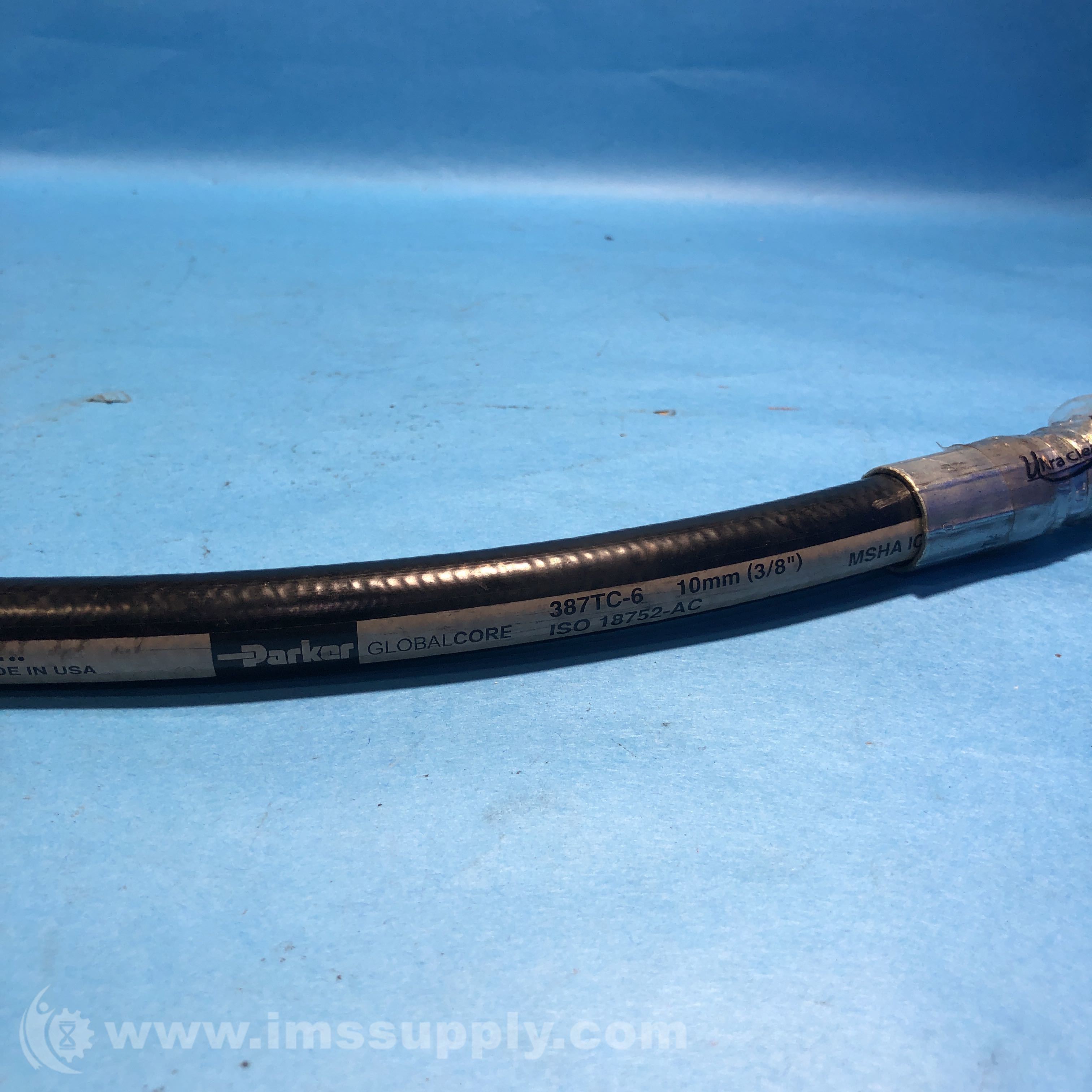 3AD1AC30-1413-4E37-AC65-