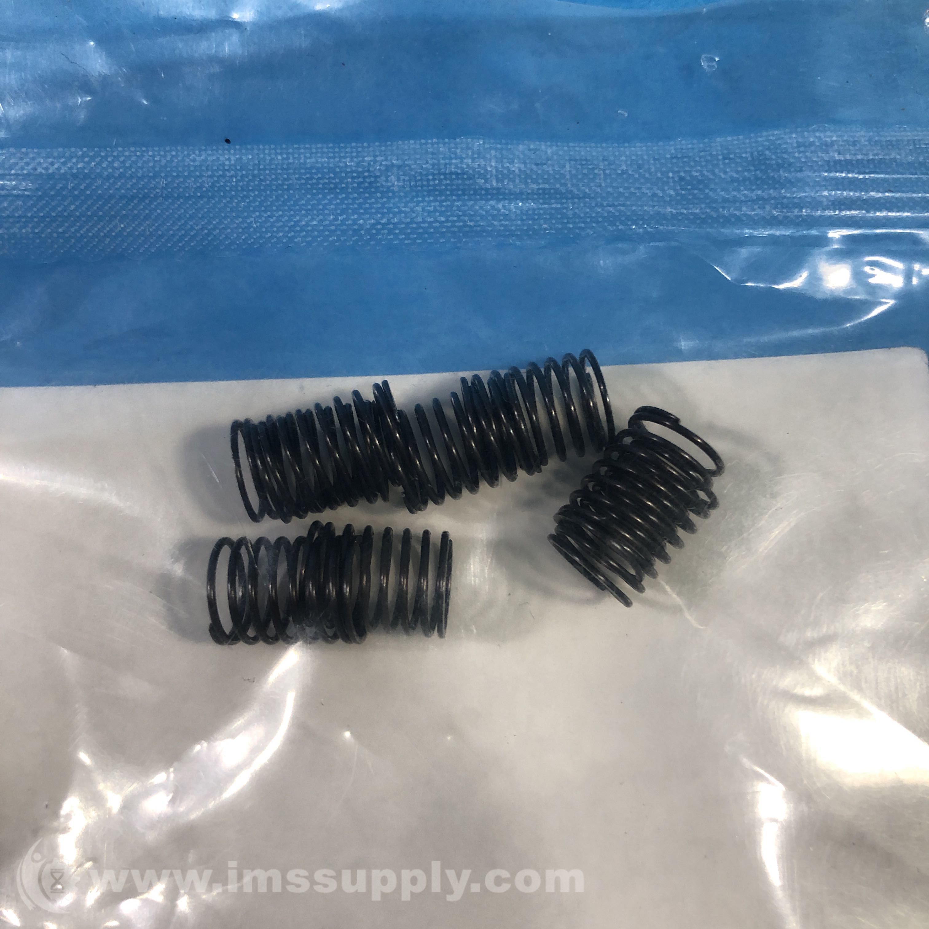 Misumi WF810 Bag of 8 Round Wire Coil Springs IMS Supply