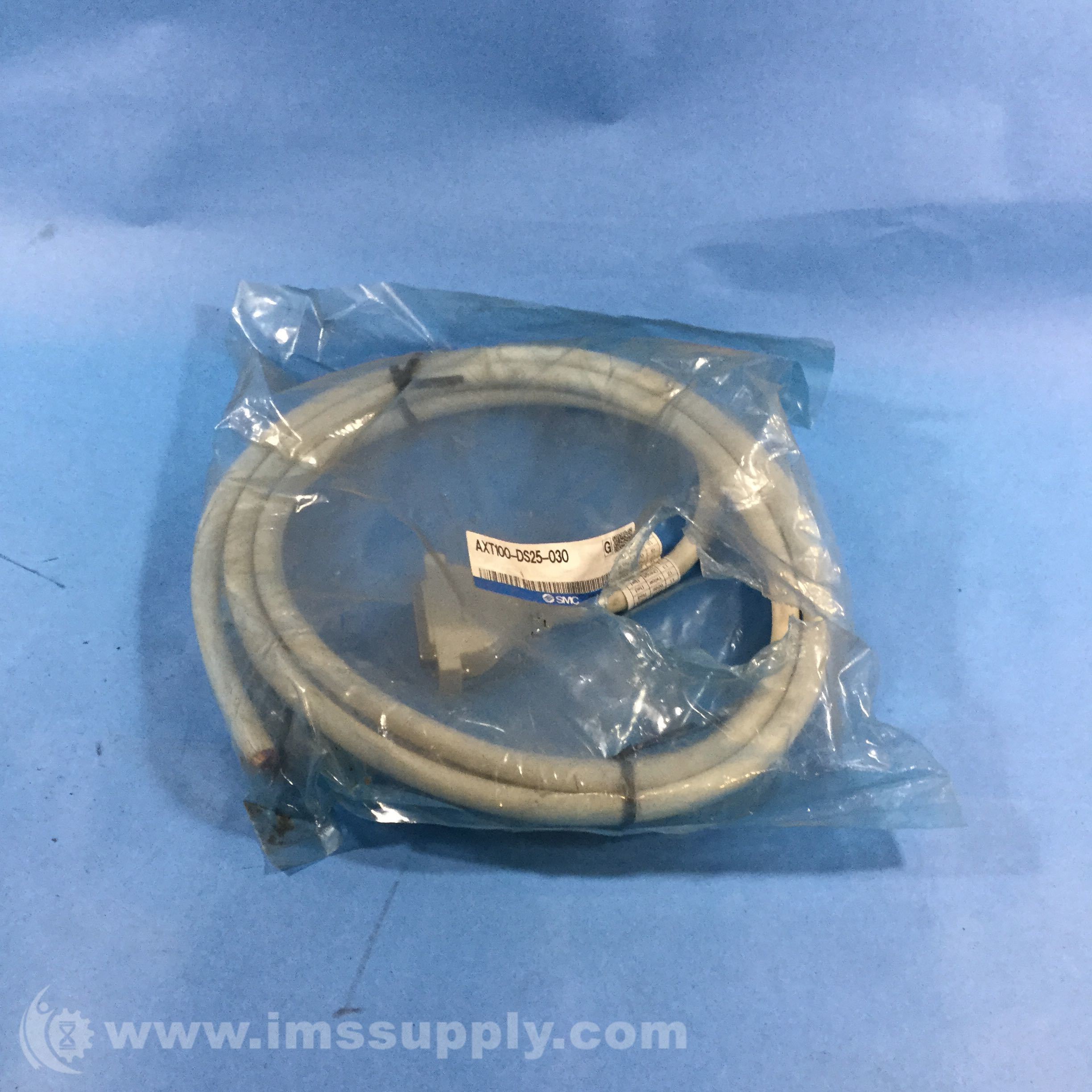 SMC AXT100-DS25-030 D-Sub Connector Cable, 3 Meter - IMS Supply