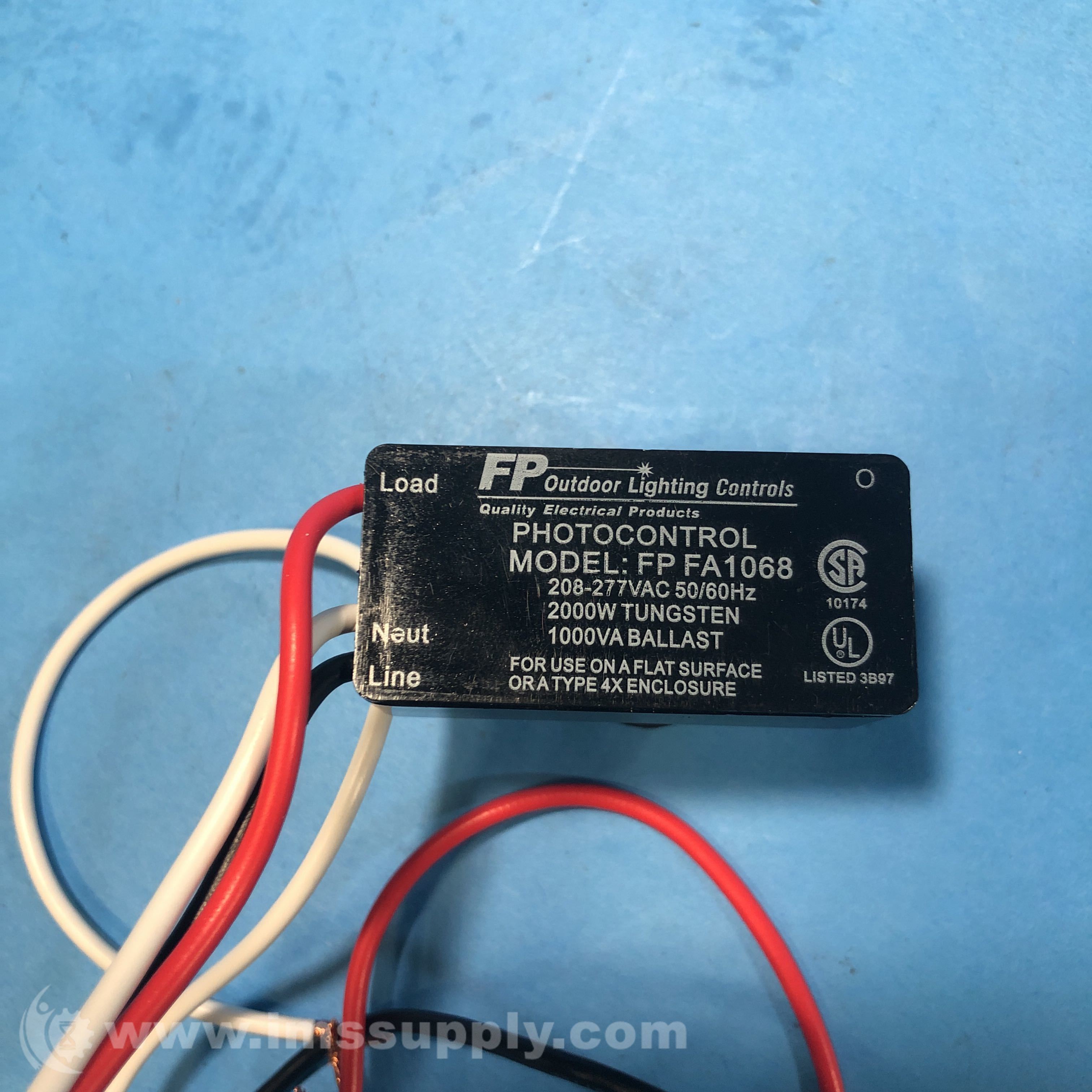 FP Outdoor Lighting Control FPFA1068 Photocontrol Threaded Stem IMS