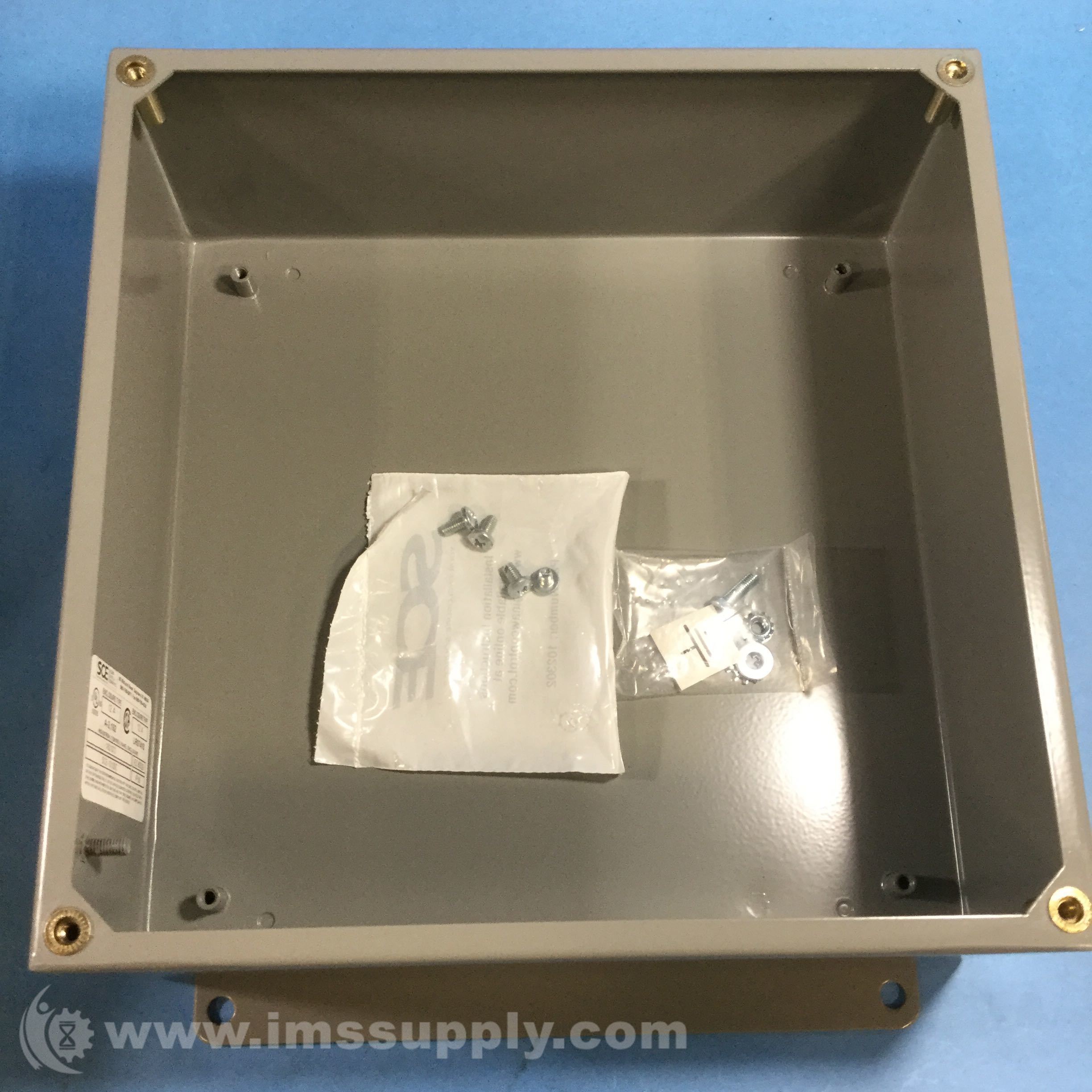Saginaw Control and Engineering SCE-1010SC Screw Cover Enclosure - IMS ...