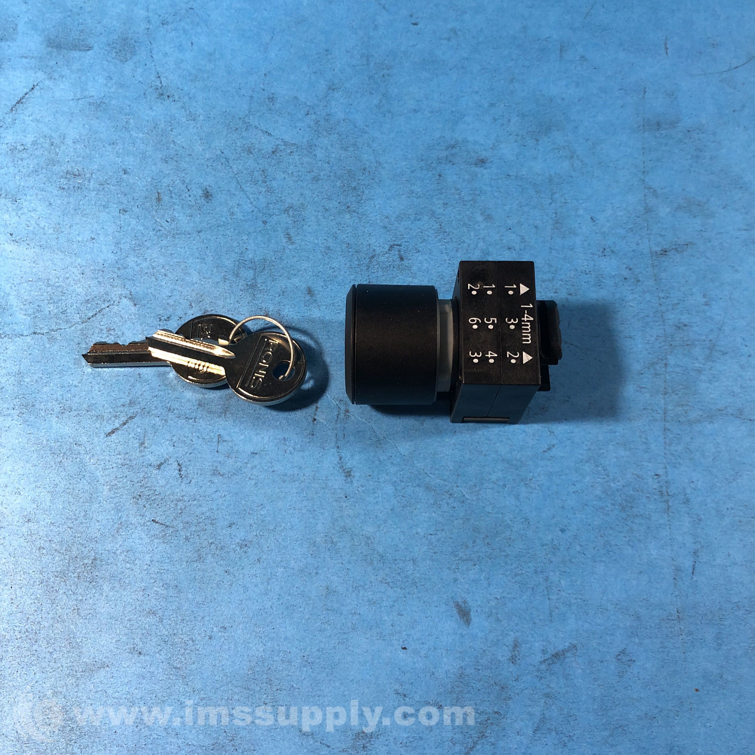 Siemens 3SB3 000-4BD01 Key Operated Switch - IMS Supply