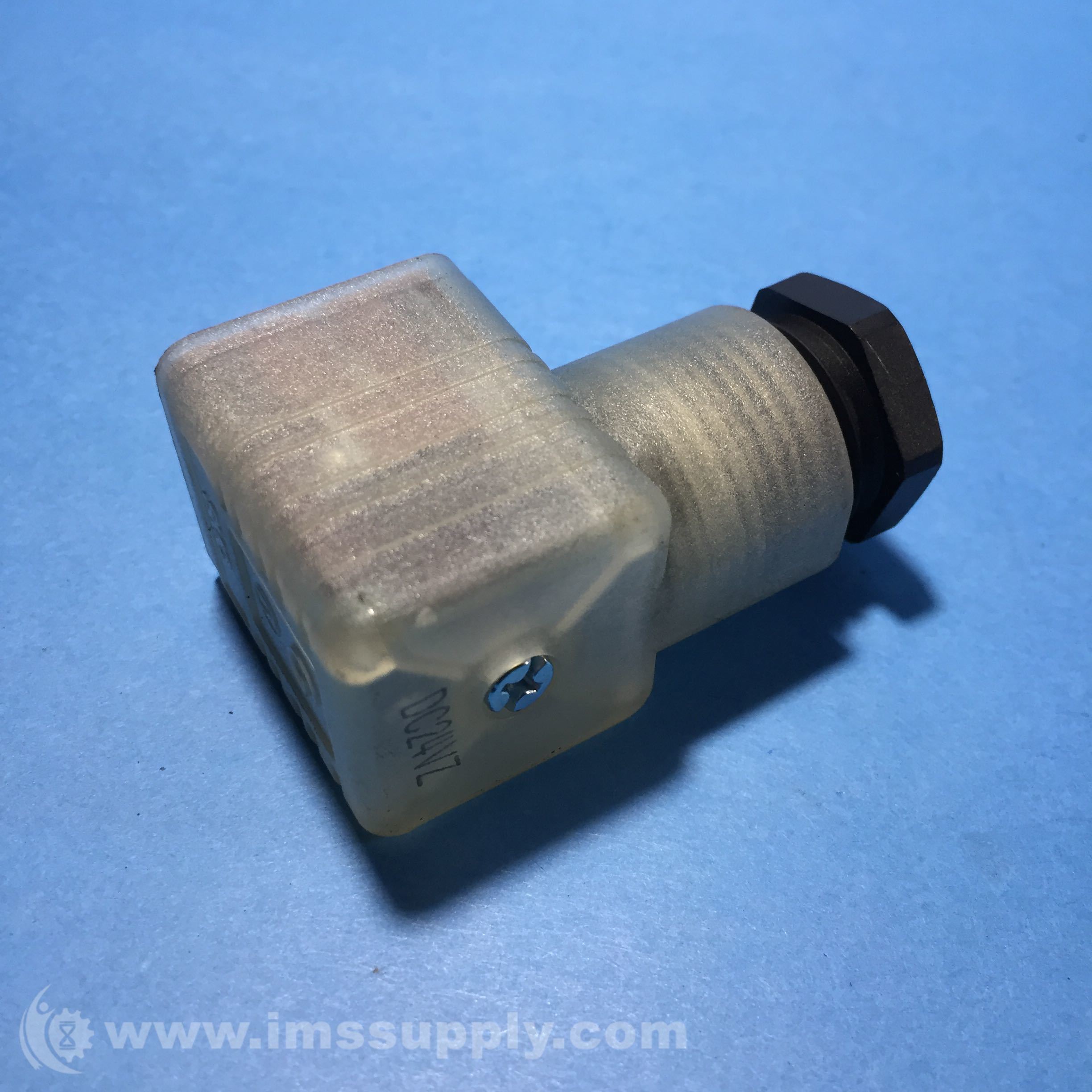 SMC DC24VZ Solenoid Coil Connector, Right Angle
