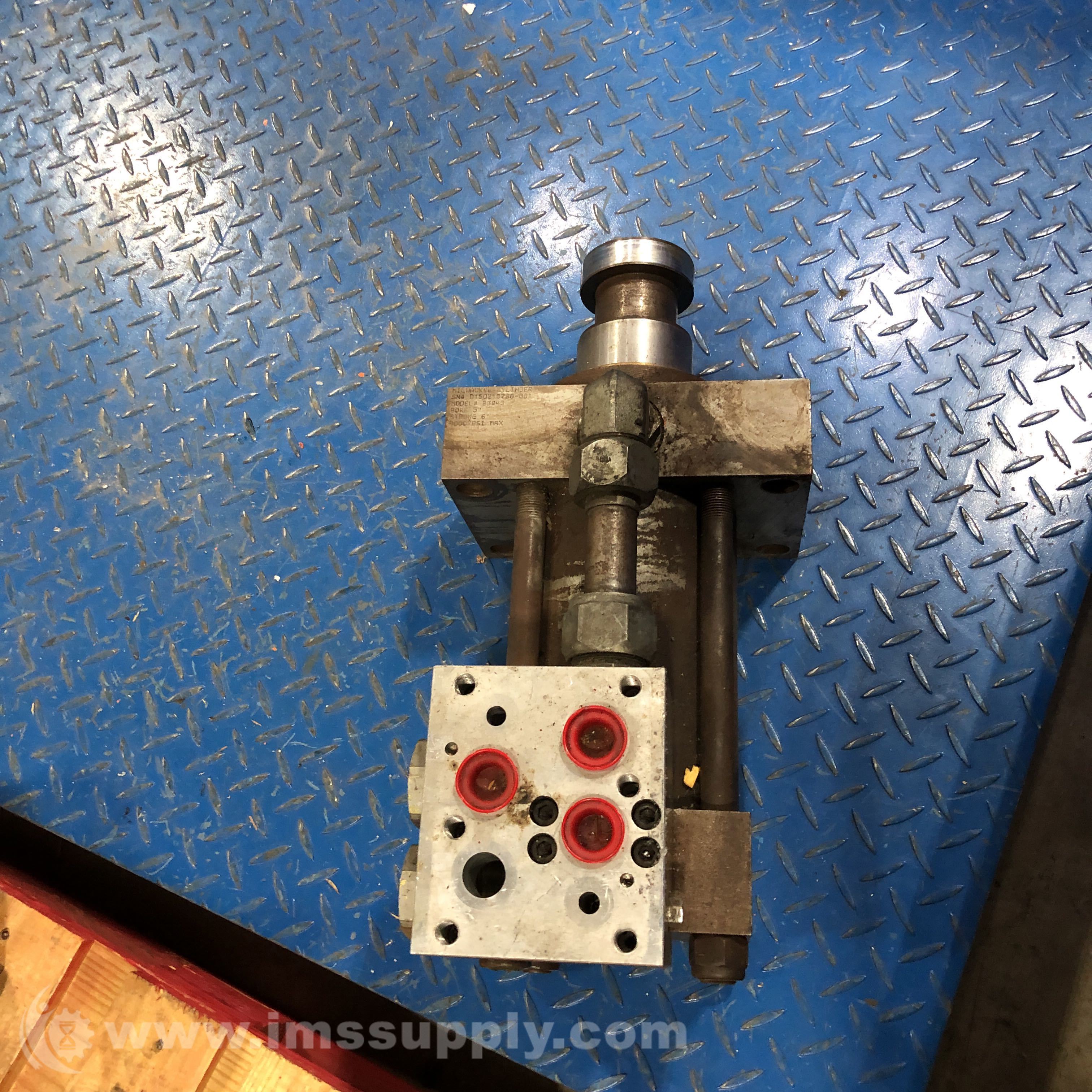 Milwaukee Cylinder 23843 Hydraulic Cylinder, 5 Bore, 6 Stroke IMS Supply