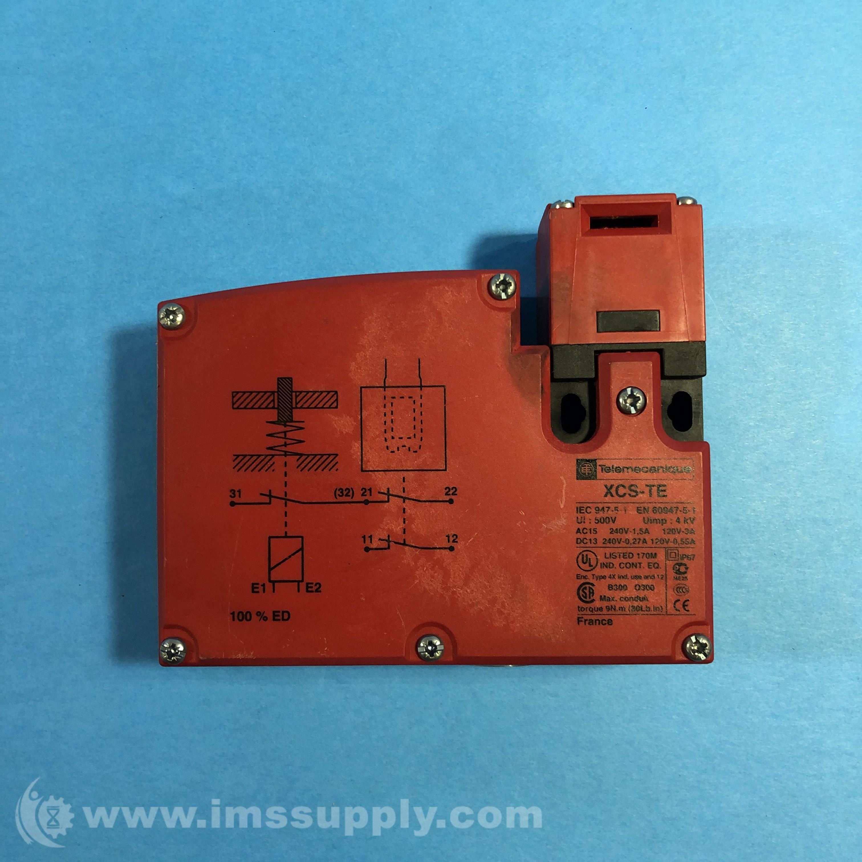 Telemecanique XCS-TE Solenoid Interlock Switch Power to