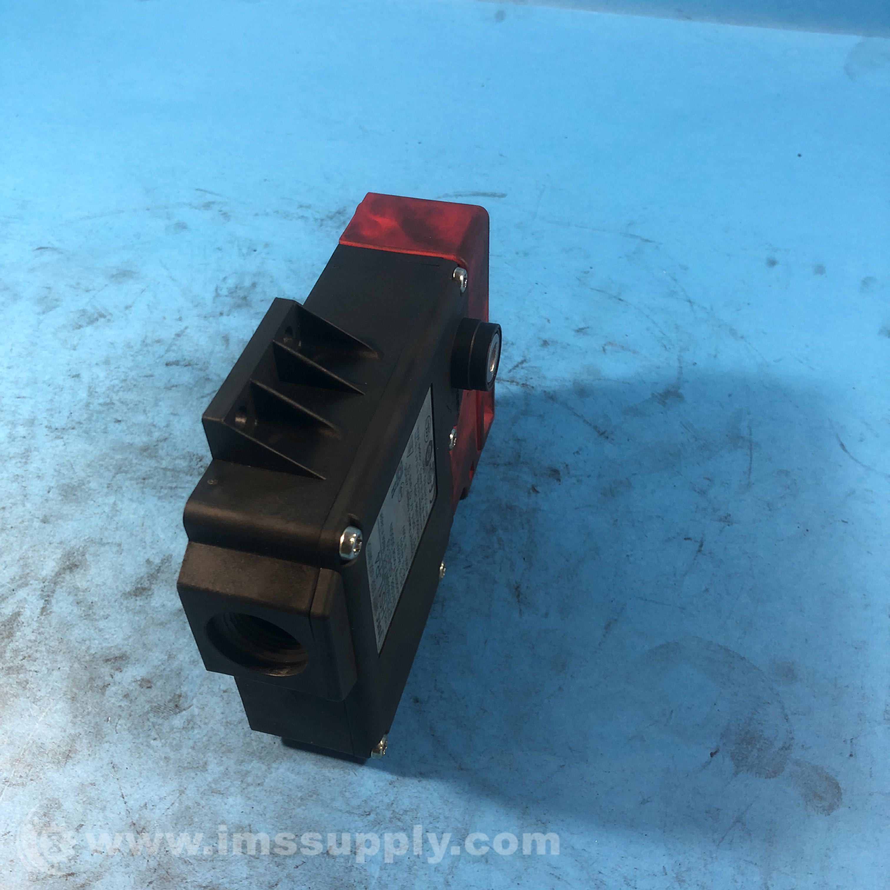 Idec HS1LR4 Safety Door Lock Switch IMS Supply