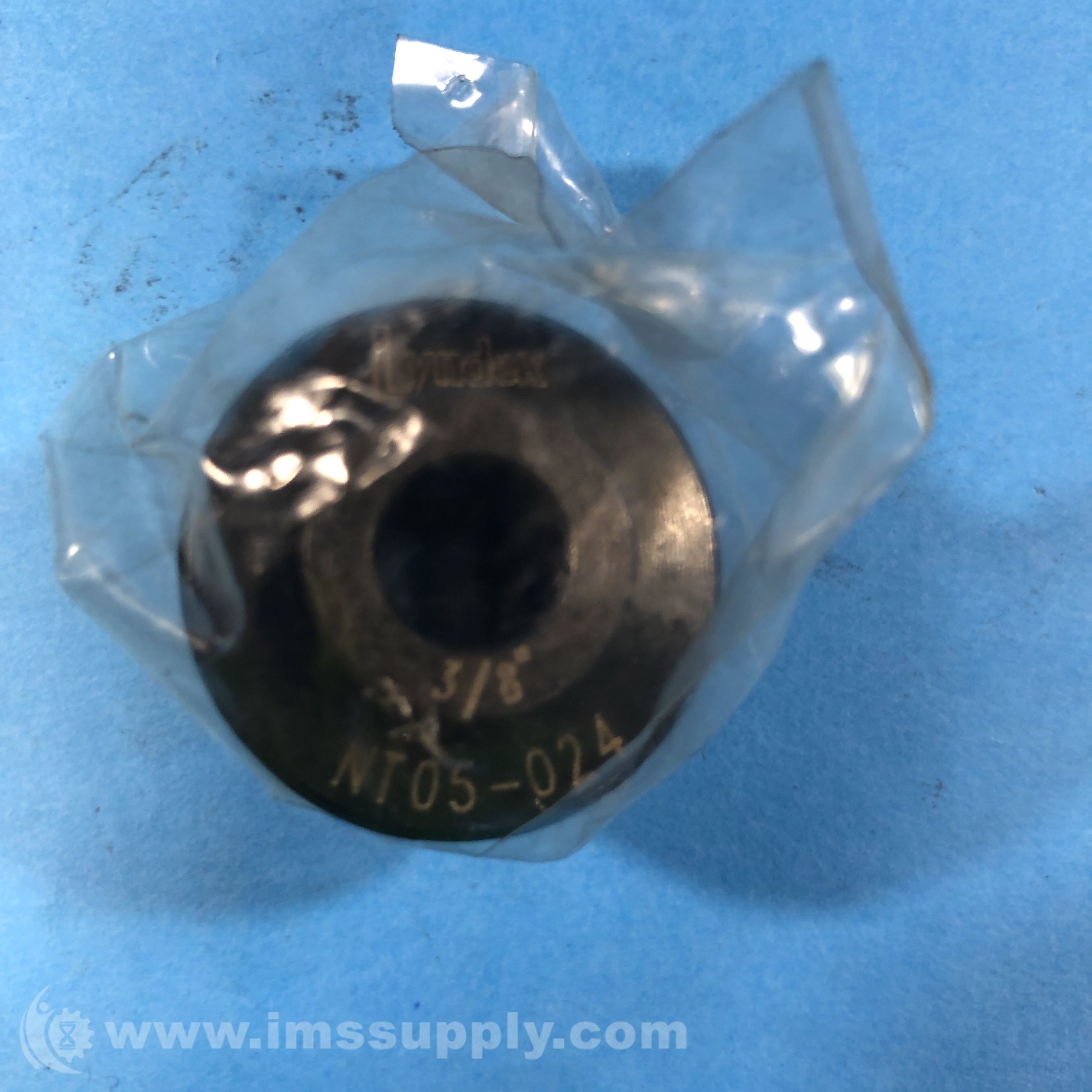 Lyndex NT05-024 Positive Drive Tap Collet – #1 System, 3/8" Tap Size, 1.18" Top X 0.75" Bottom Diameter