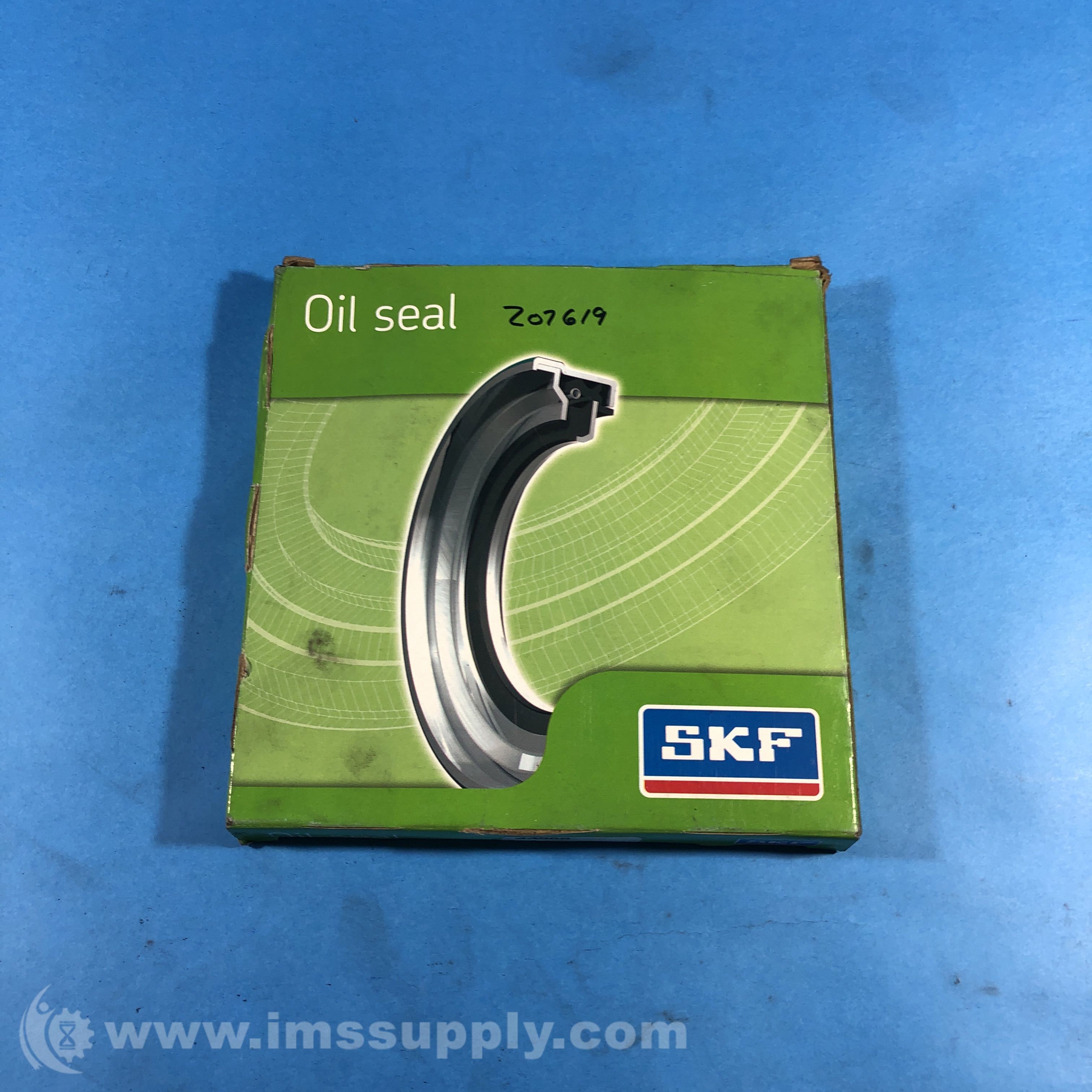SKF / Rare Parts Steering Seal 25091 – 3.751" Bore, Black Rubber, Mexico