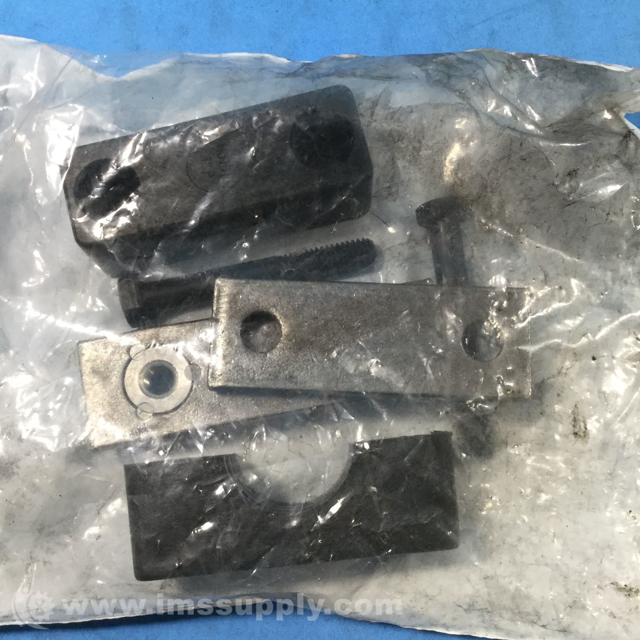 Behringer SH51315PP Heavy Duty Pipe Clamp Kit IMS Supply