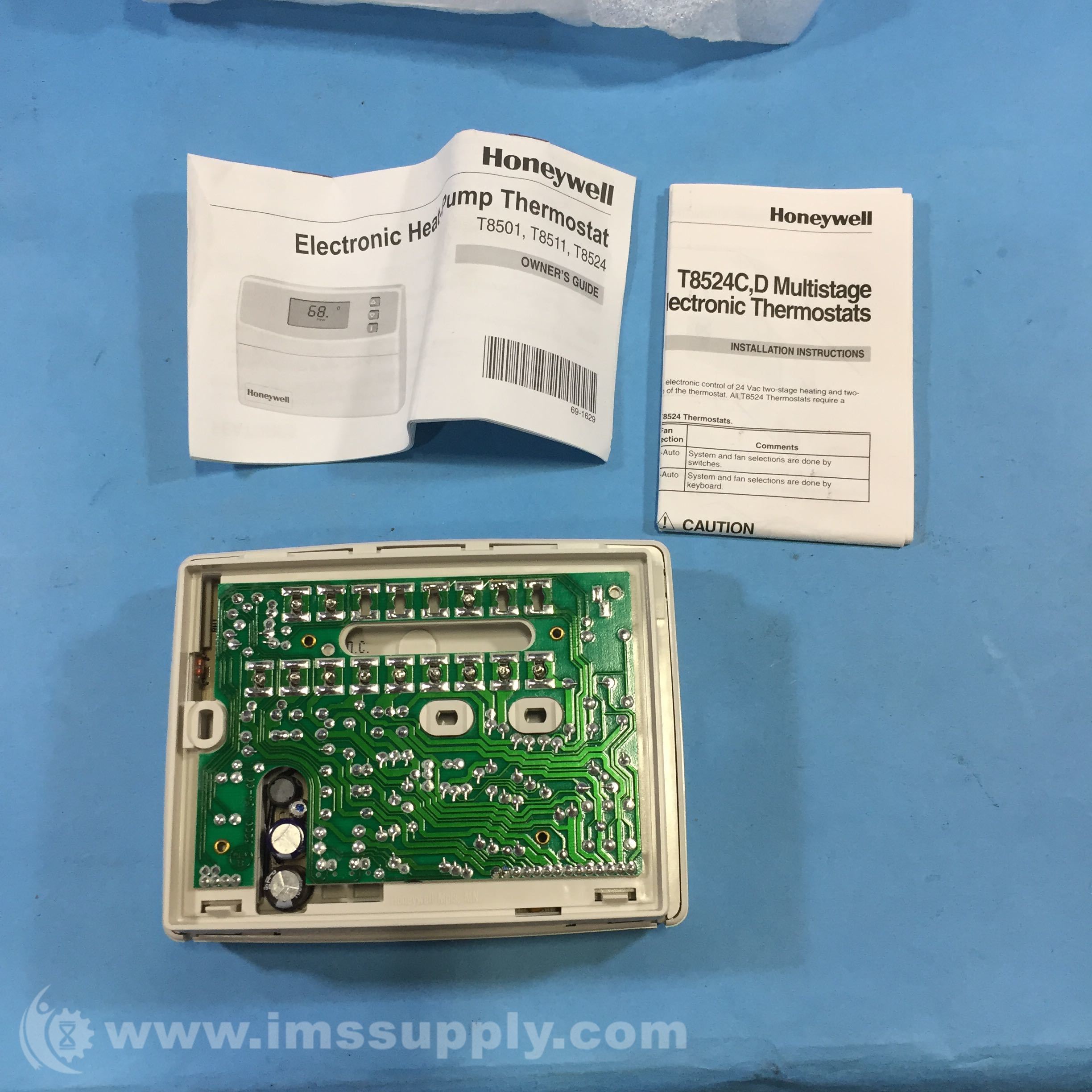 HONEYWELL T8524D1007/HNYT8524D1007 MICROELECTRONIC MULTISTAGE THERMOSTAT 
