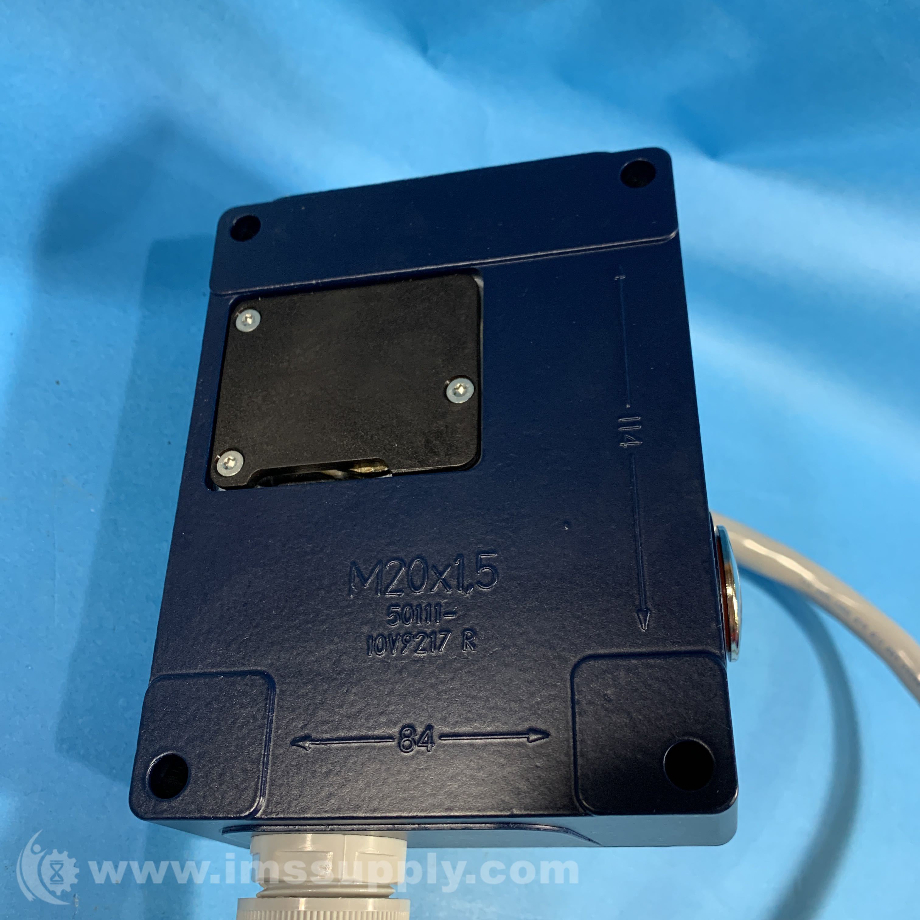 Schmersal AZ415-02/02YPK-2537-T2-K Safety Switch Box - IMS Supply