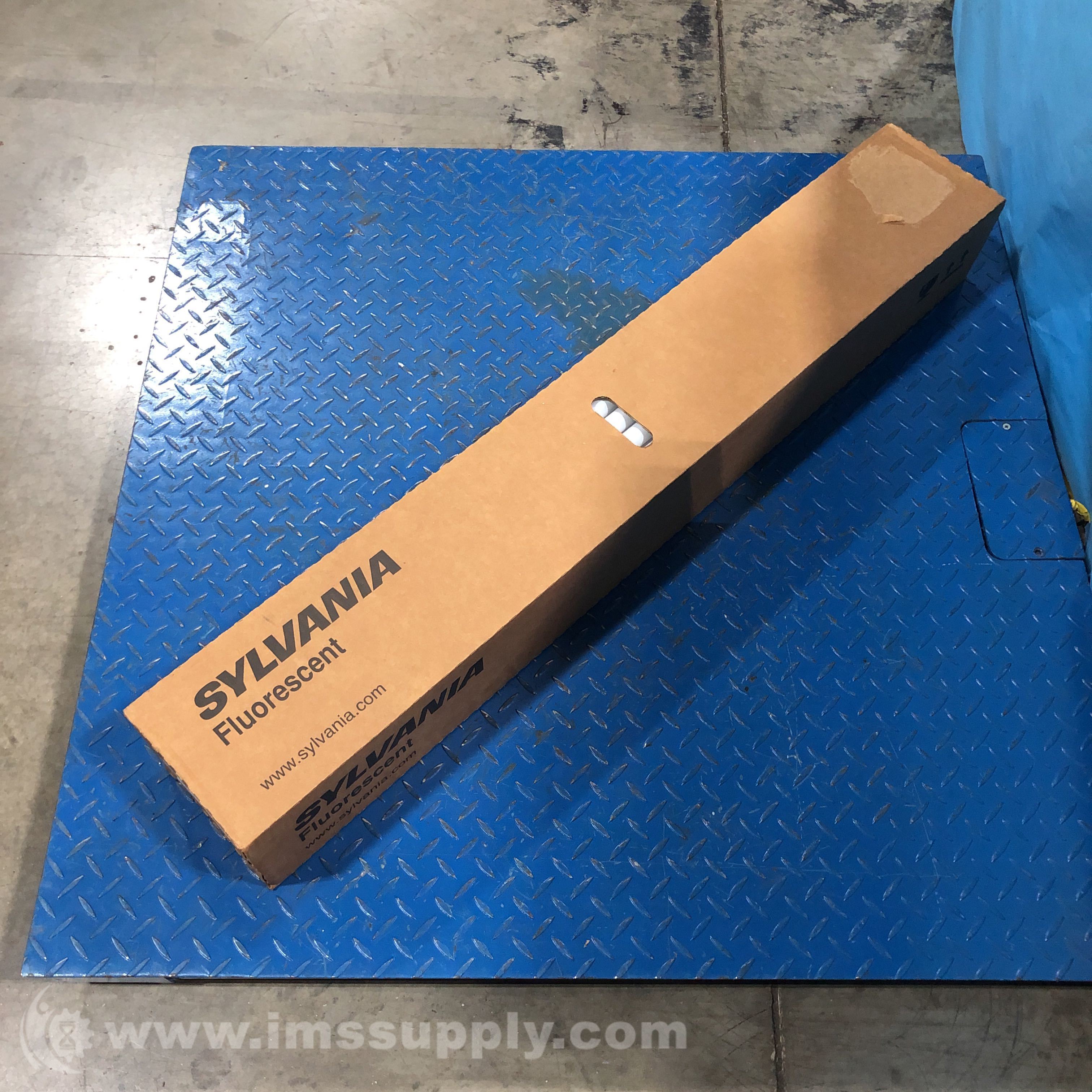 Sylvania fluorescent store