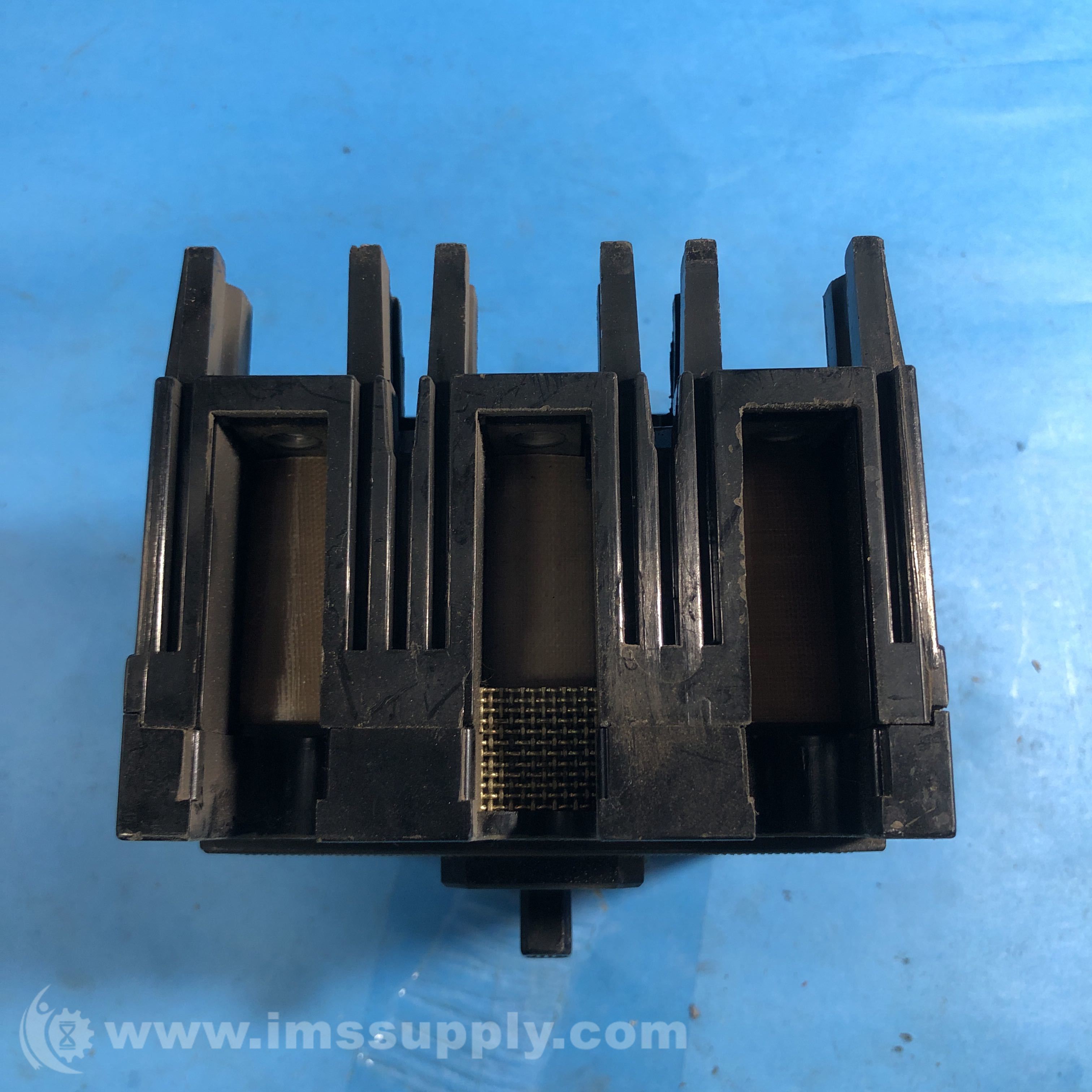 UND LAB Inc. EH3-B015 Circuit Breaker - IMS Supply