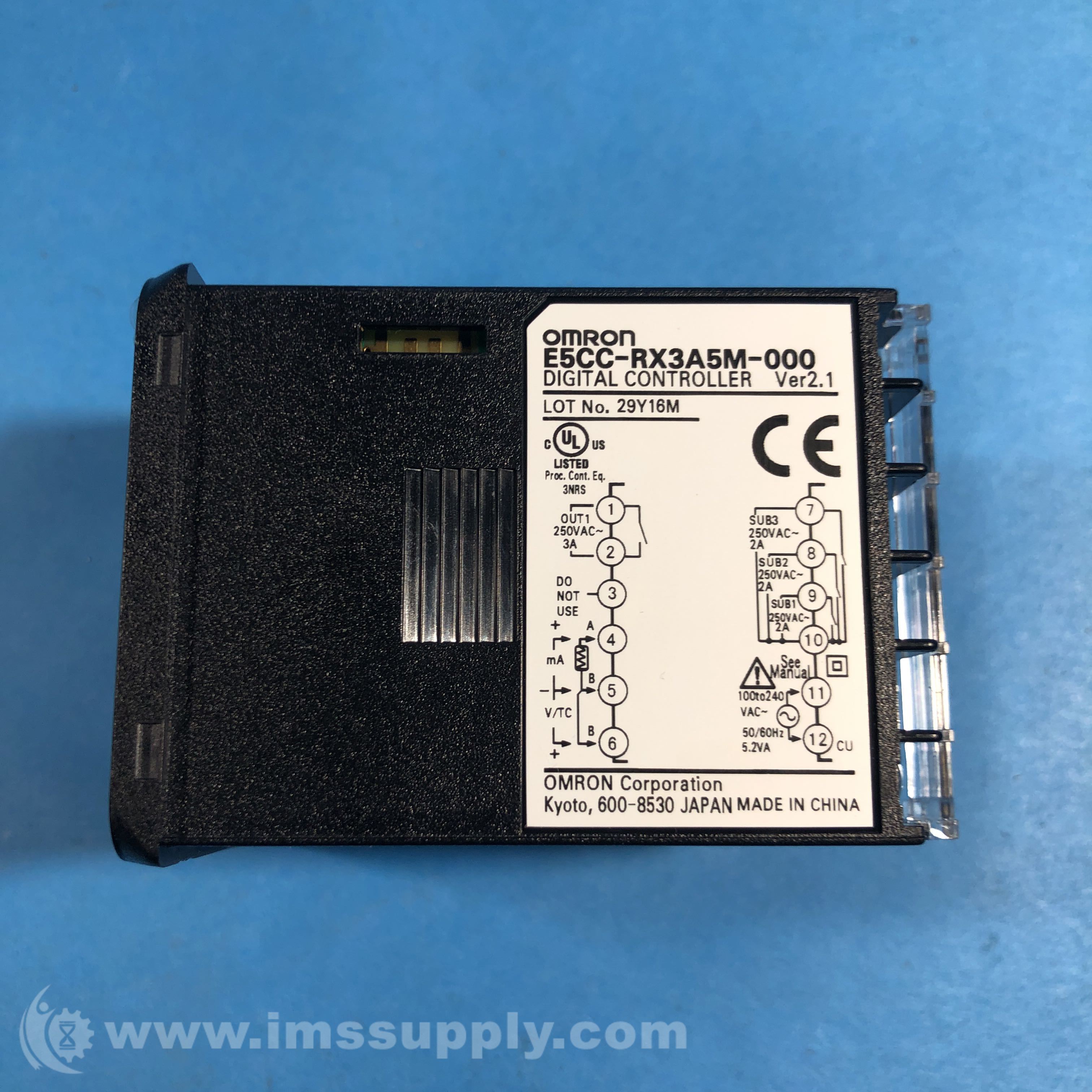 Contrôleur De Température Omron E5CC-RX3A5M-000 - Neuf, Emballage Usine (non Scellé)
