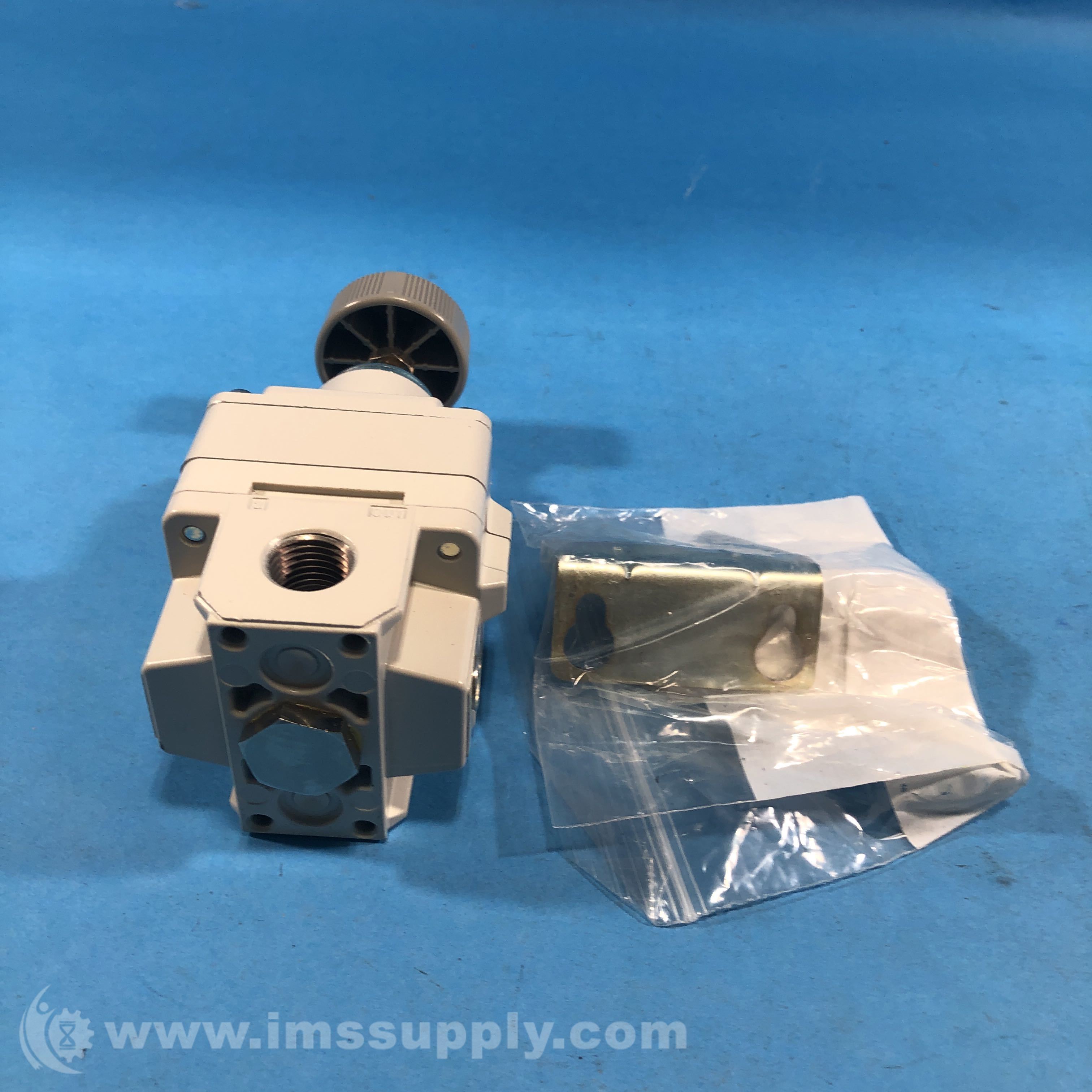 SMC IR2010-02 Precision Regulator - IMS Supply
