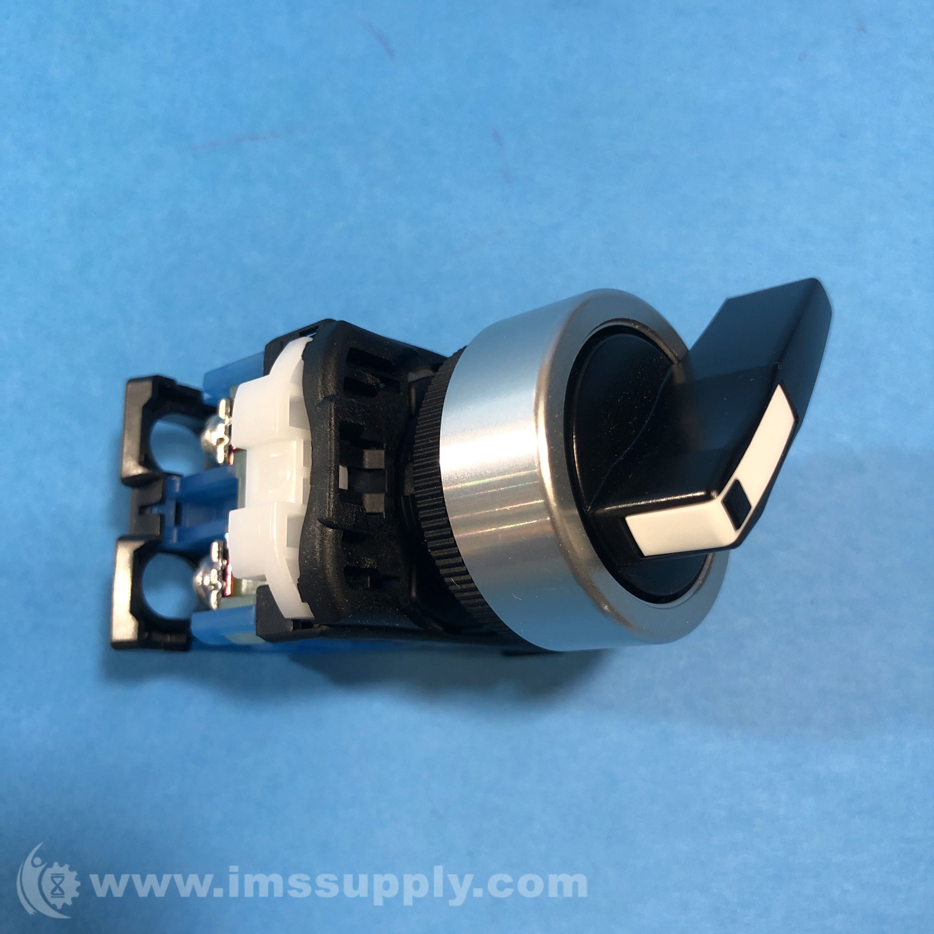 Fuji Electric AR22WR210BZA 22mm Selector Switch IMS Supply