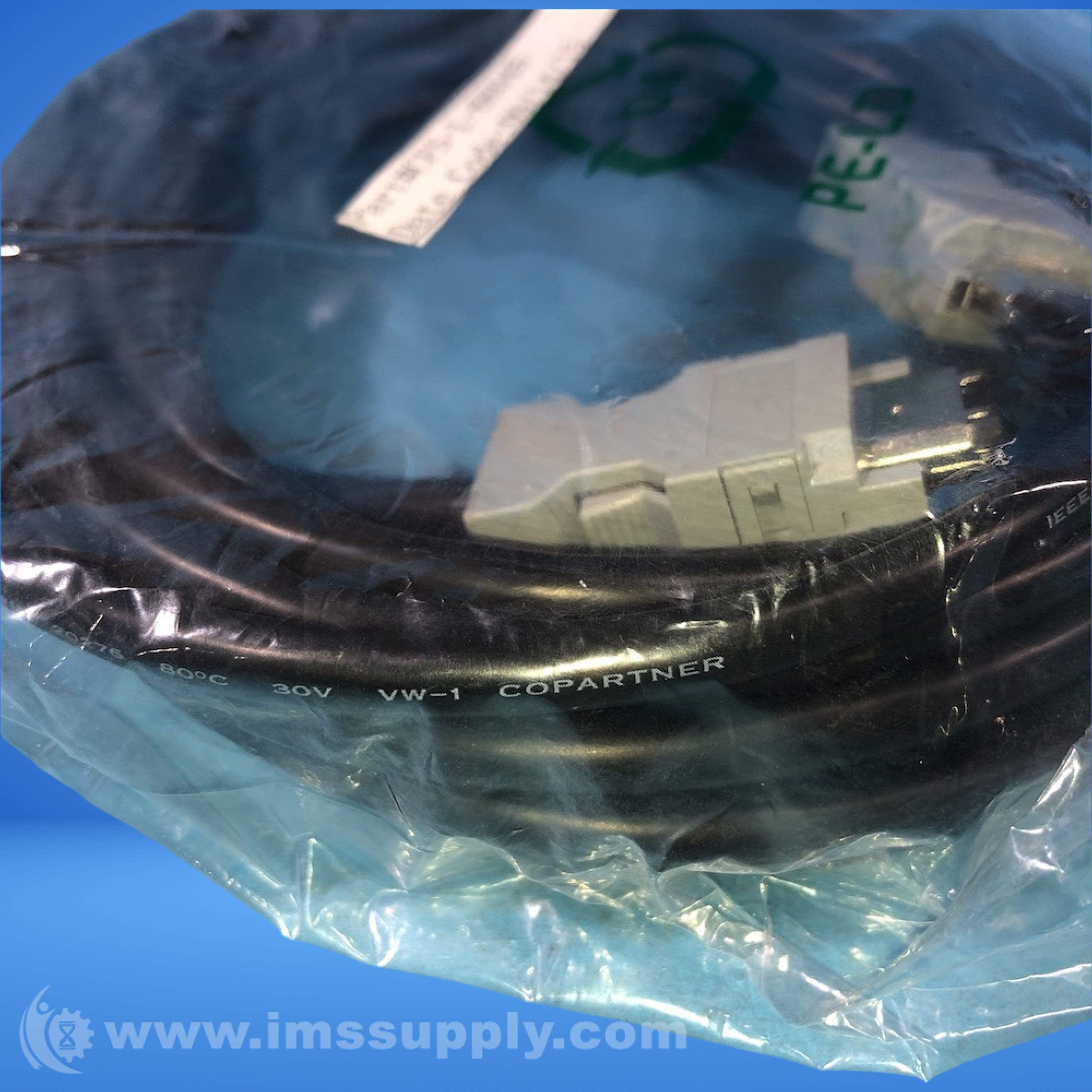 Copartner Tech CFS-L-66045 Locking Firewire 400 Cable - IMS Supply