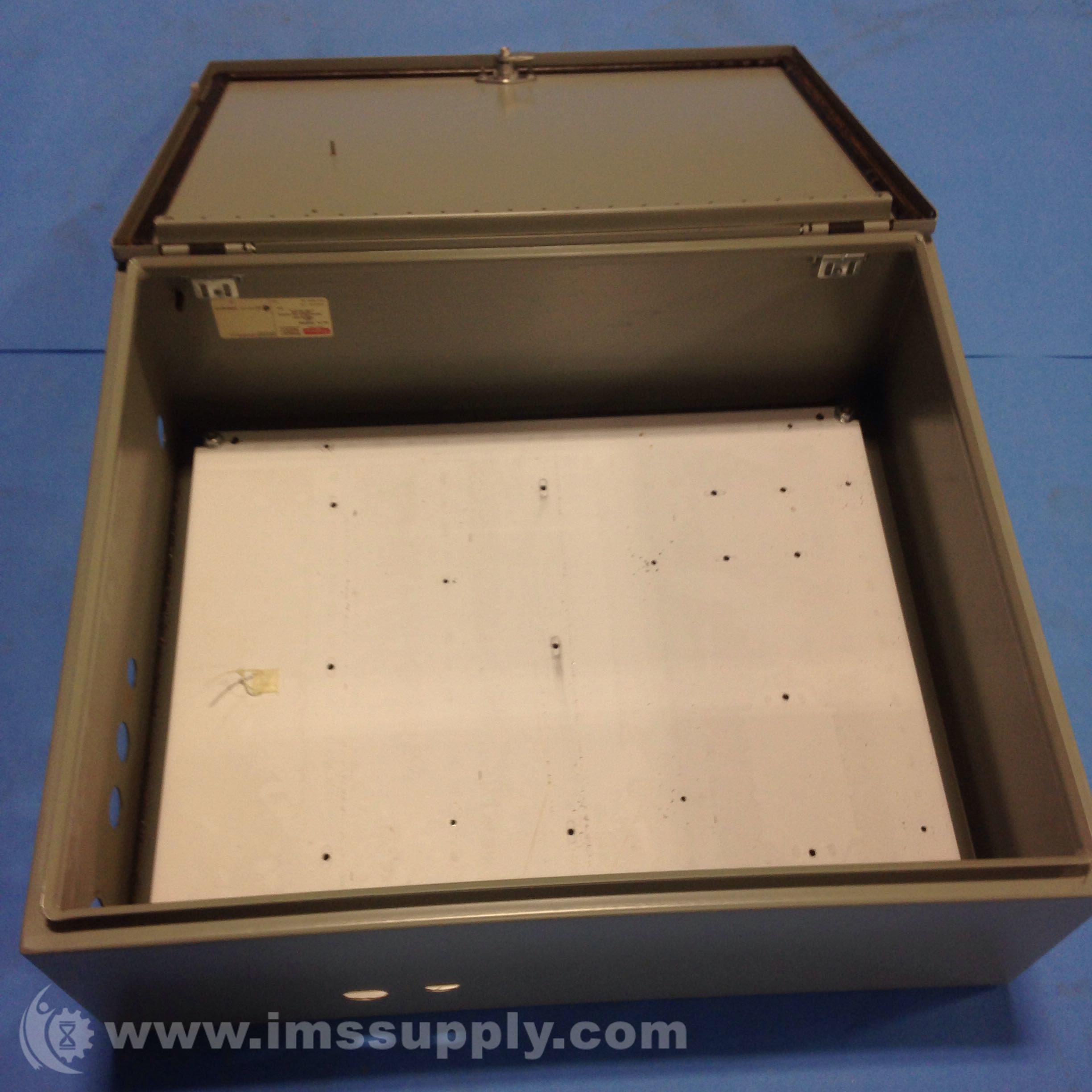 NVent HOFFMAN CSD24248 Enclosure, Single-Door, Type 4, 24.00x24.00x8.00, Gray, Mild Steel, Concept