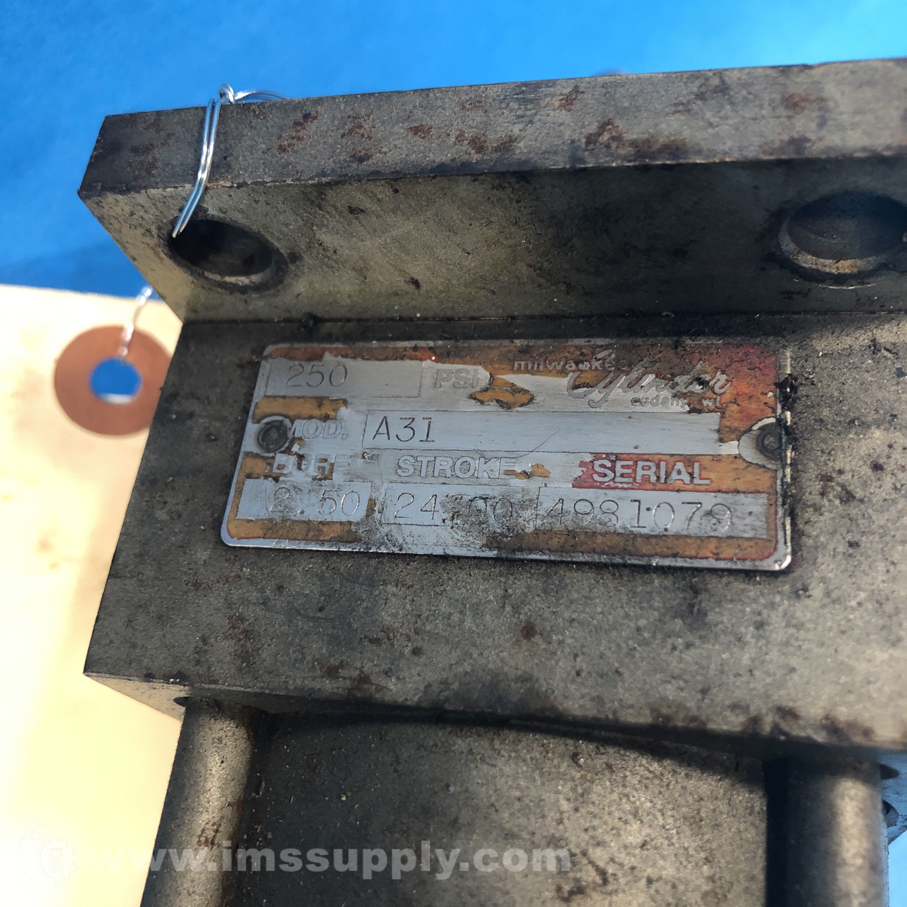 Milwaukee Cylinder A31 Pneumatic Cylinder - IMS Supply