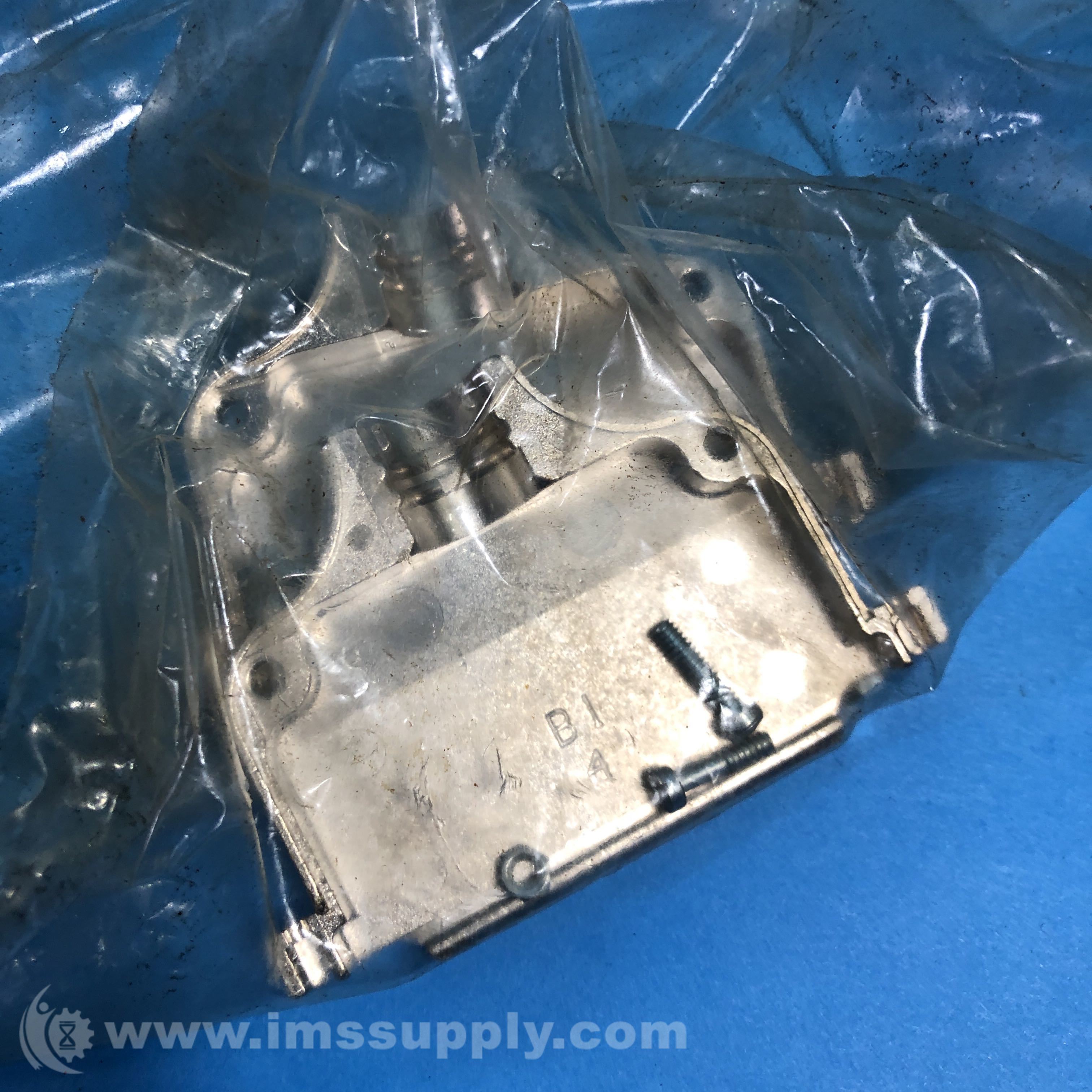 AMP INC 0745174-3 37-Position Two Piece Backshell Connector - IMS Supply