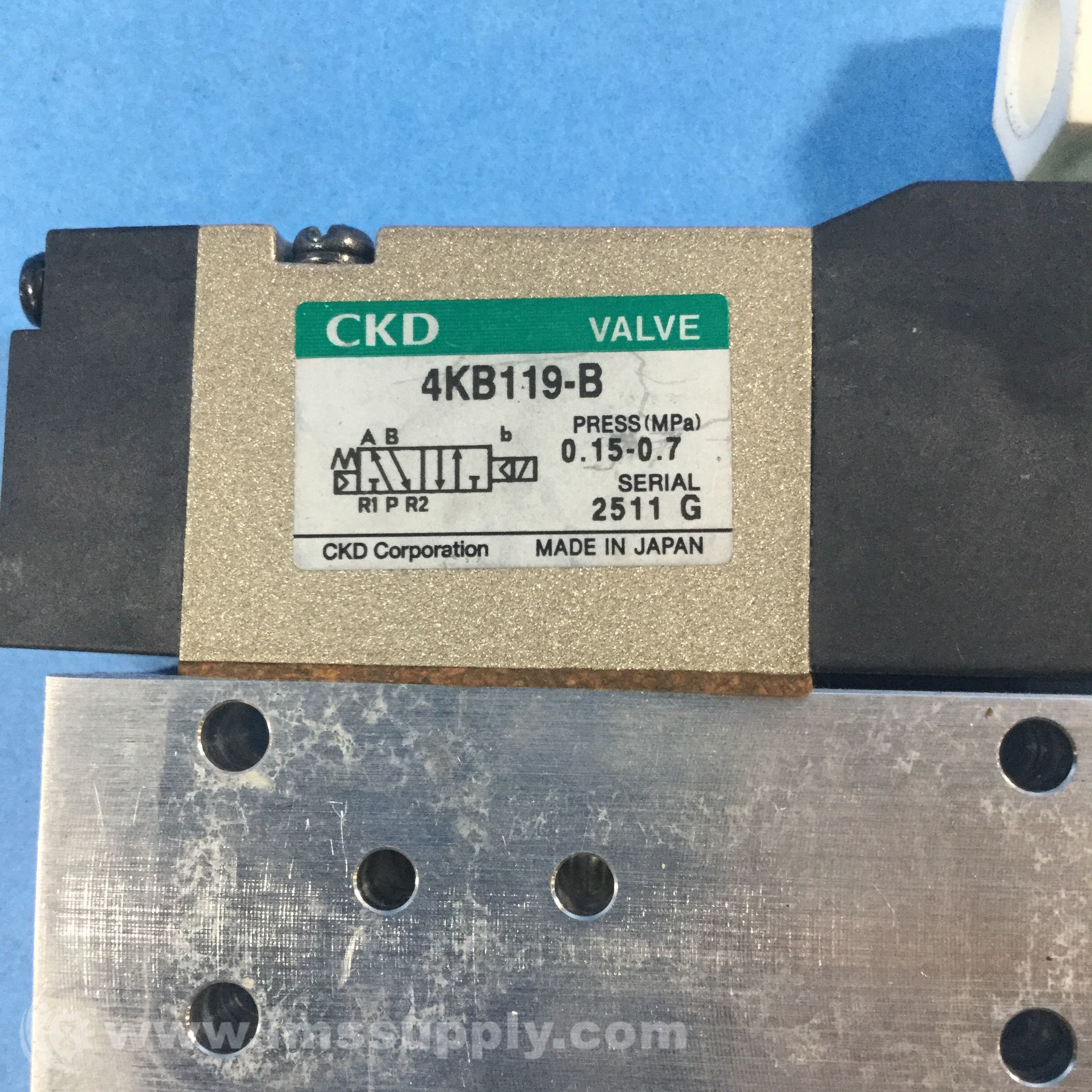 One New CKD 4KB119 00 C2 DC24V Solenoid Valve #A6 31