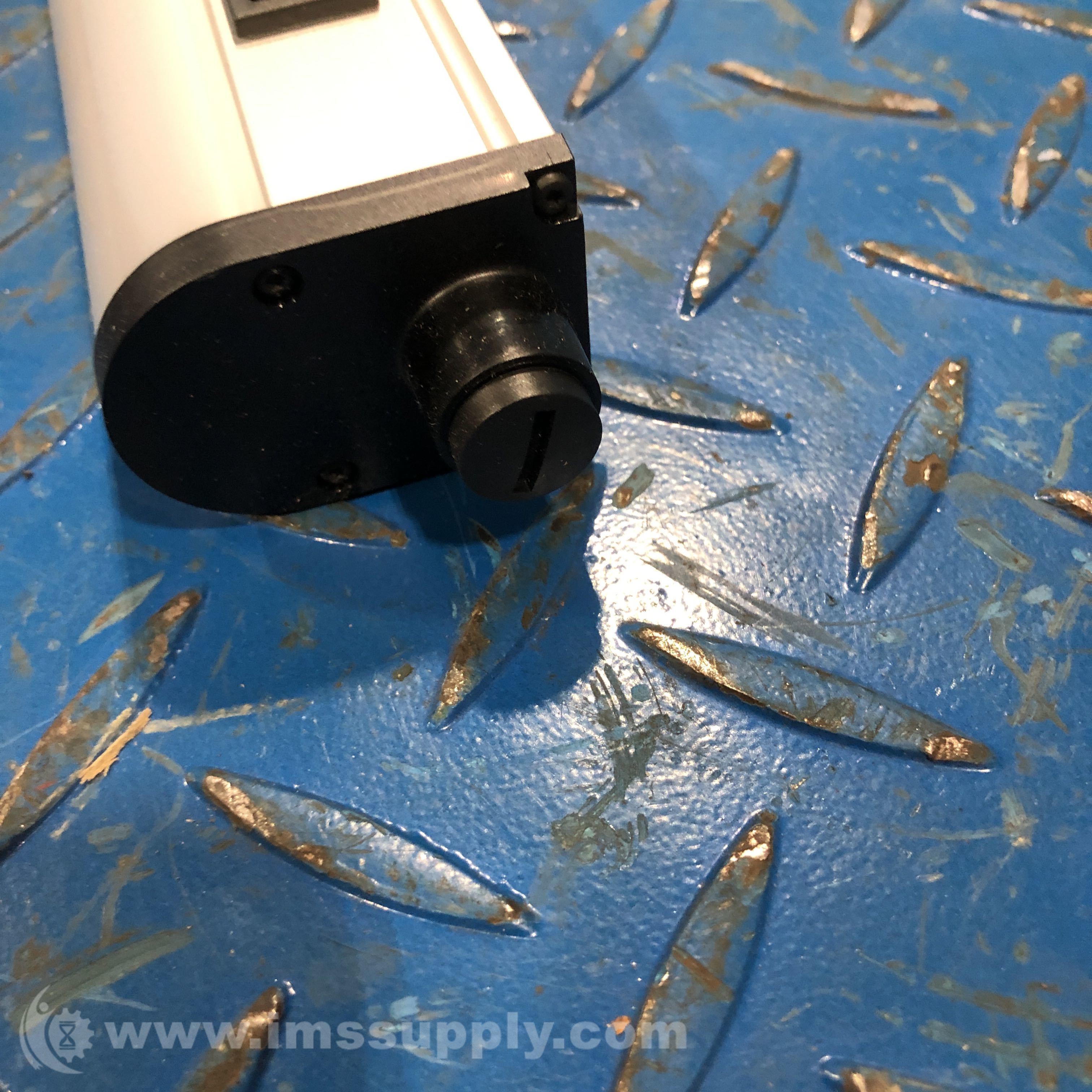 Banner Engineering WLB32C570PBQ Adjustable LED Workstation Light IMS