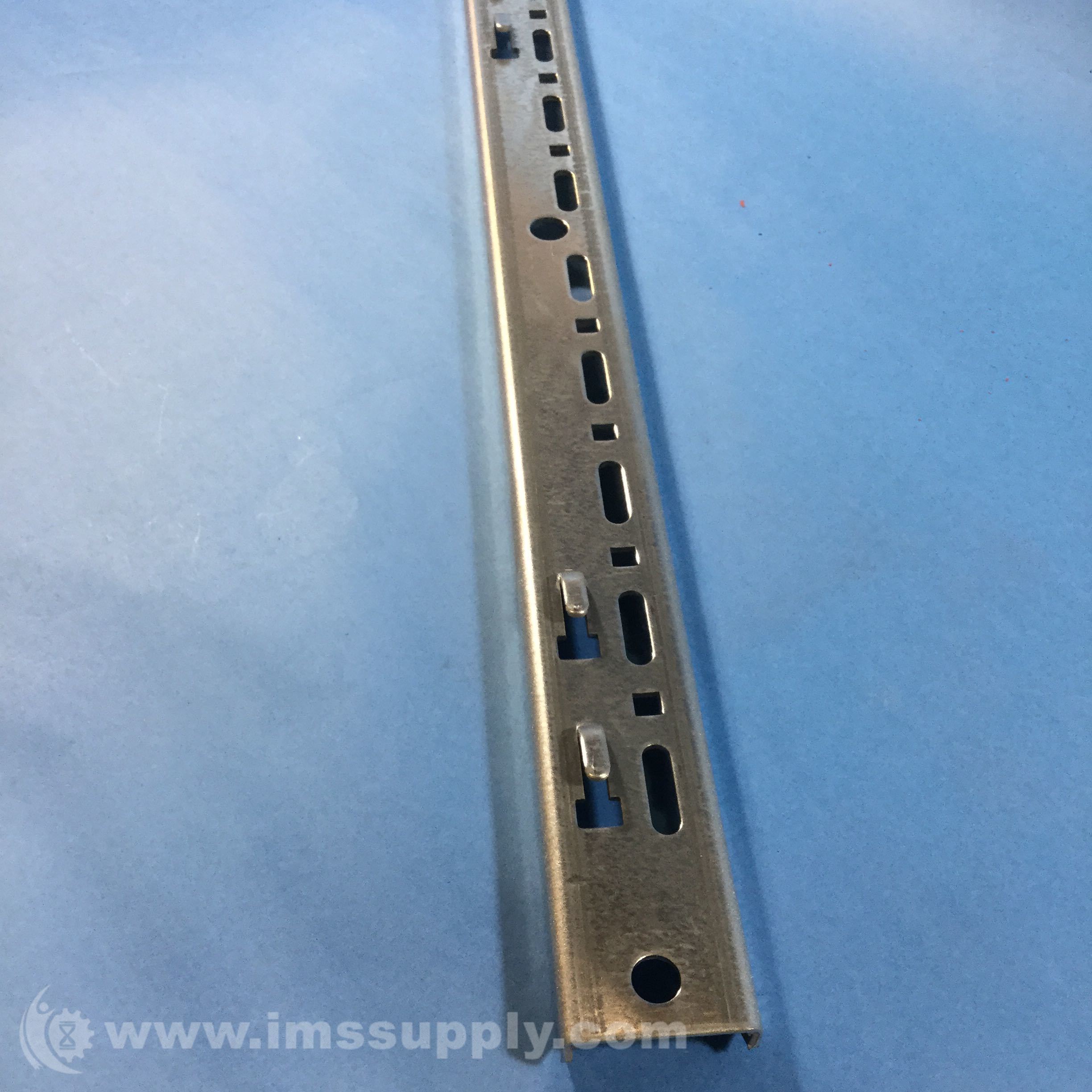 Cooper Bline FTB18CT Flextray Trapeze/Center Hanger Support, 18 IMS