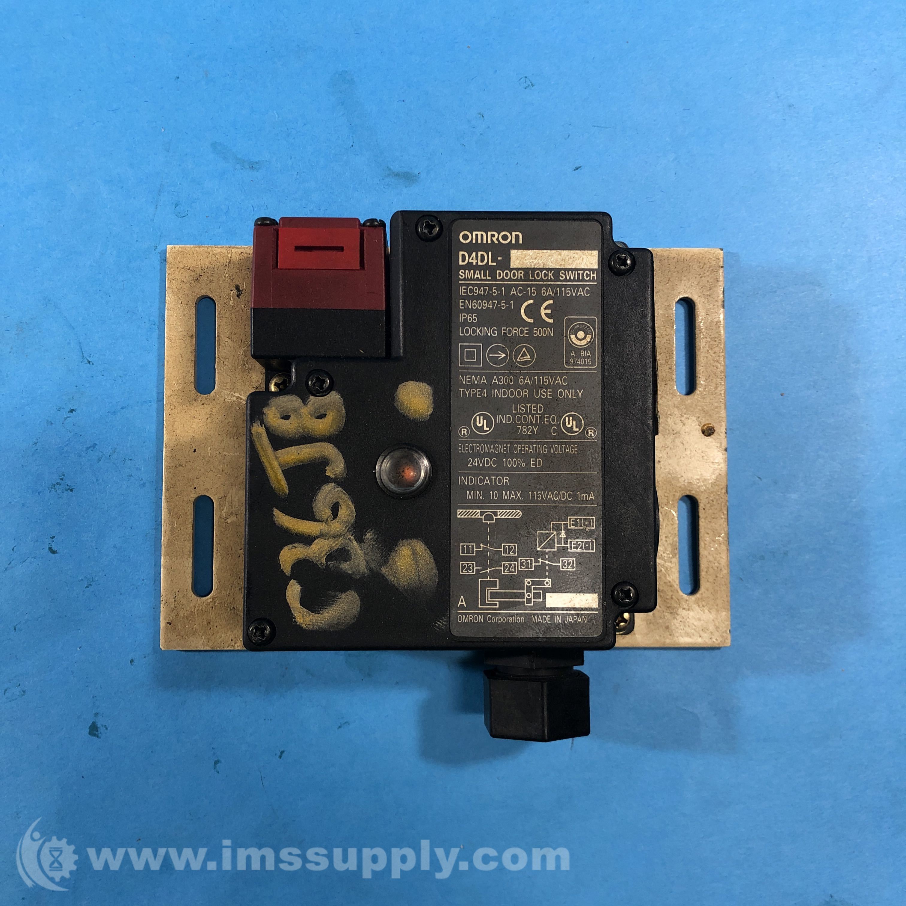 Omron D4DL2FGB Guard Lock Safety Door Switch IMS Supply