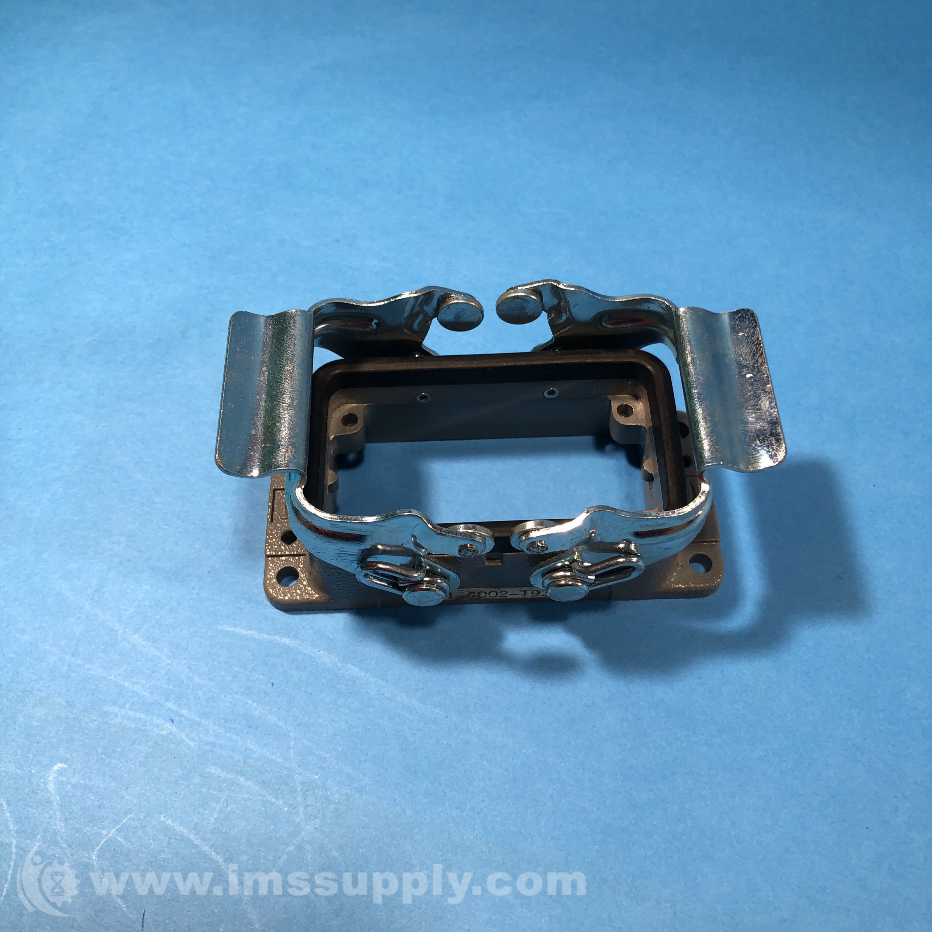 Harting M1 4002-T930 Double Latch Mounting Base - IMS Supply
