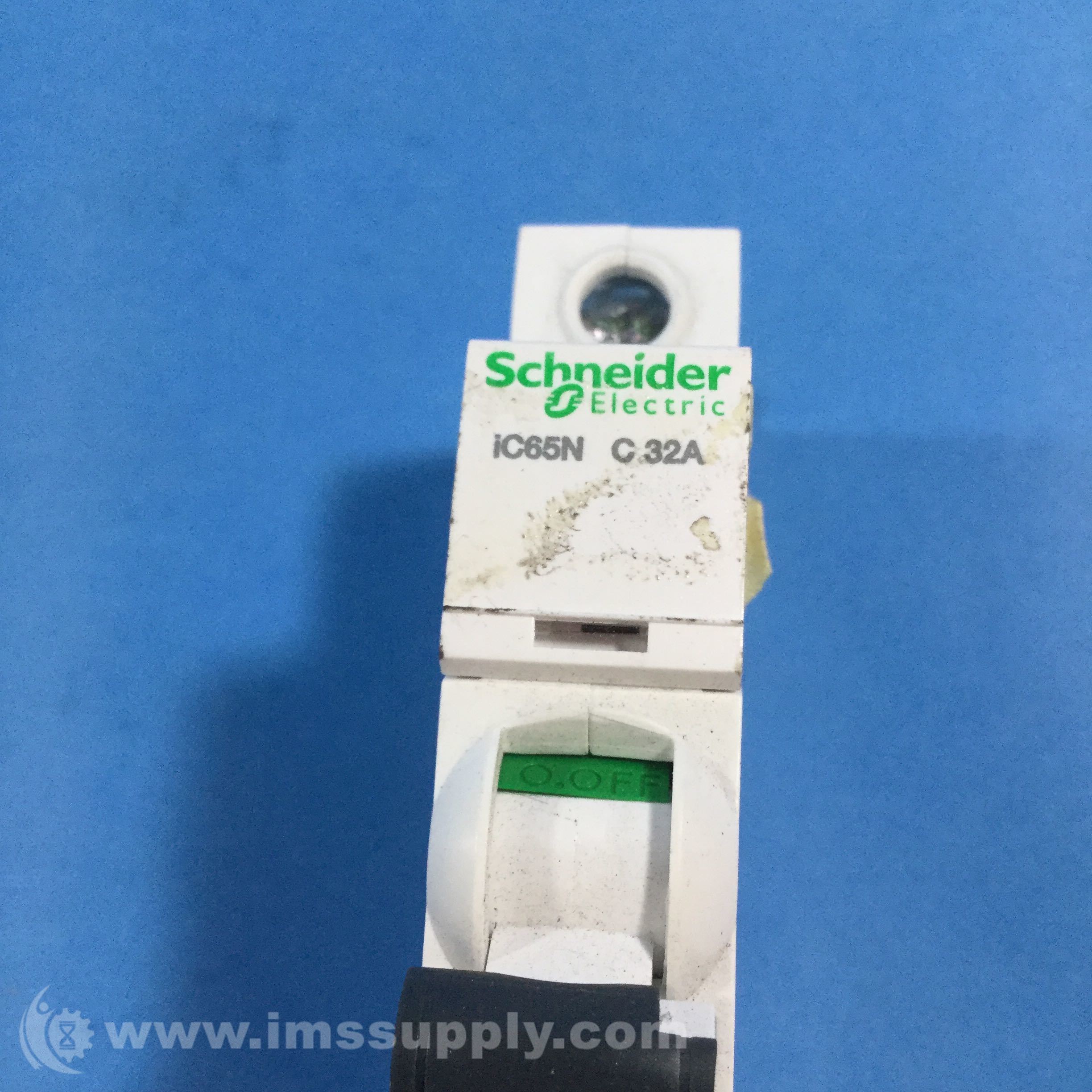 Schneider Electric IC65N C 32A Circuit Breaker - IMS Supply