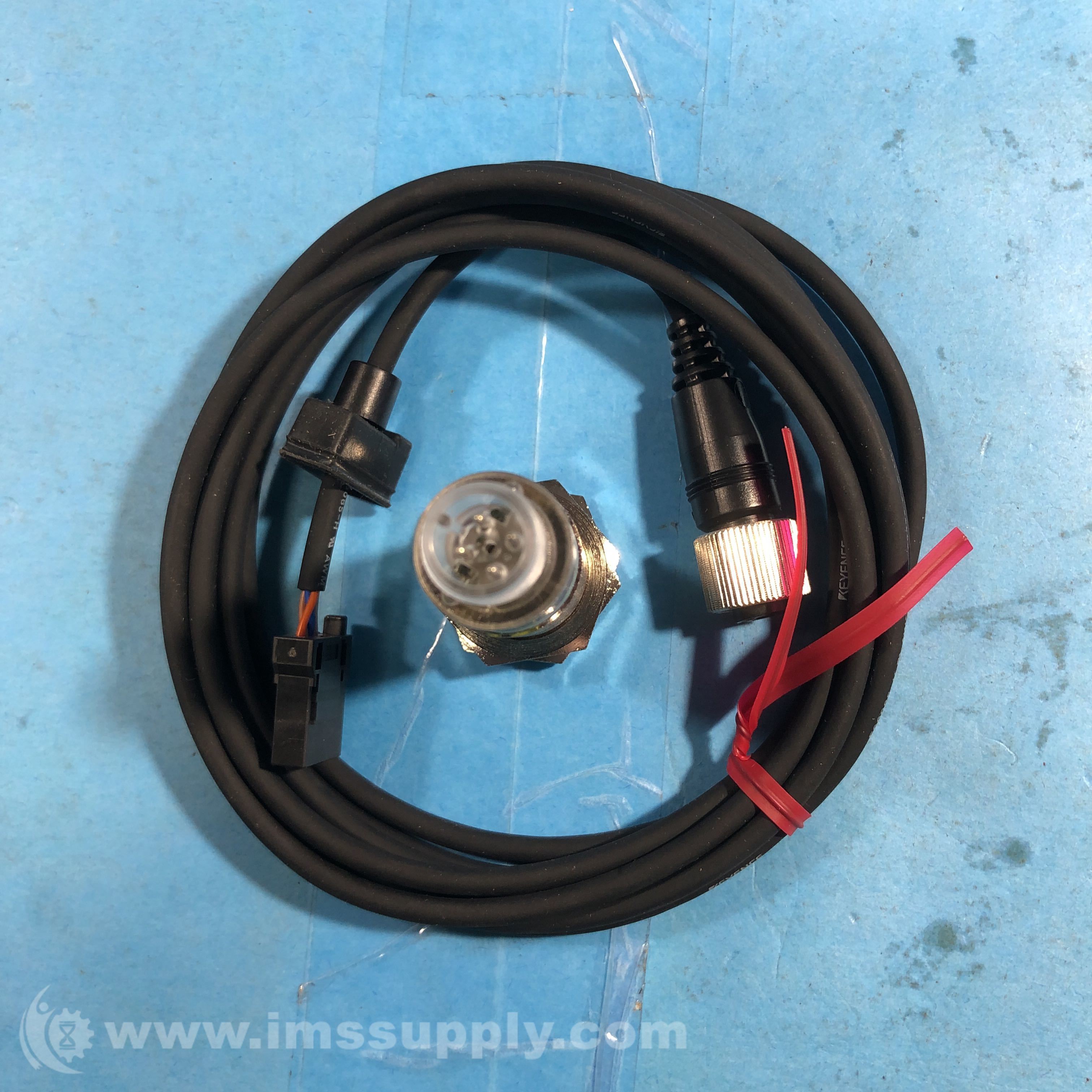 Keyence FW-H02 Ultrasonic Sensor Head 50-200mm Range - IMS Supply
