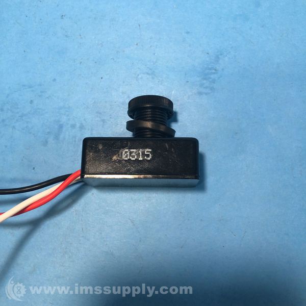 FP Outdoor Lighting Control FPFA1068 Photocontrol Threaded Stem IMS