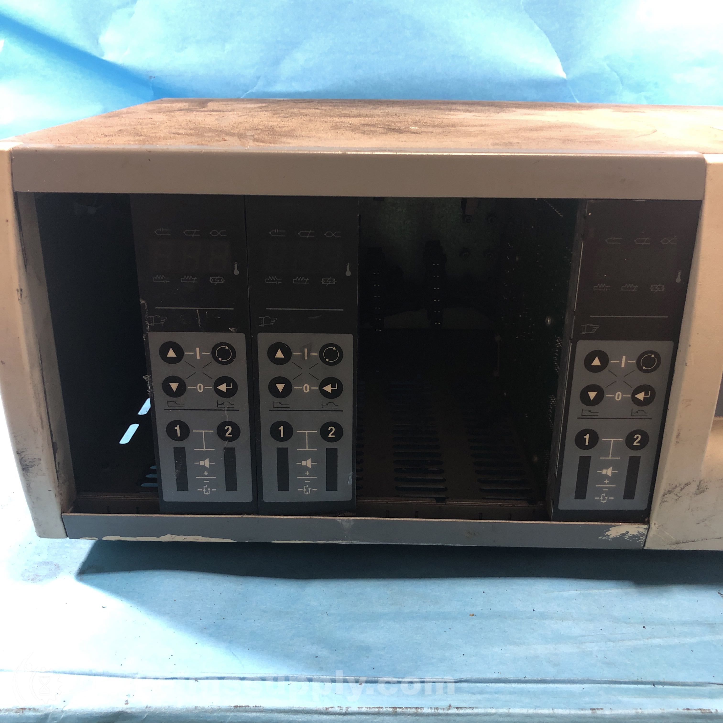 Gammaflux LEC-32042, 6 Zone LEC Injection Machine Controller. - IMS Supply
